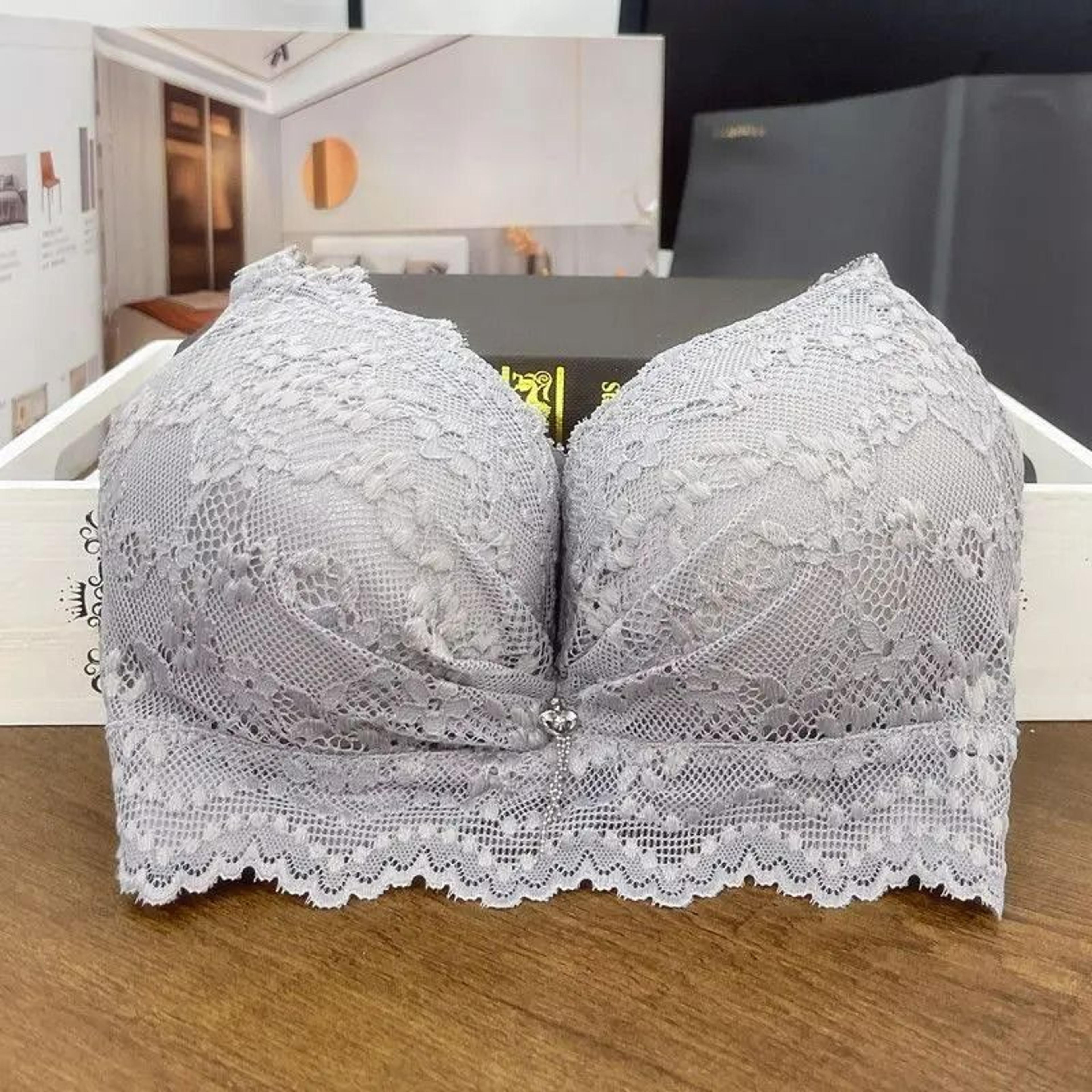Extreme Lift Wireless Seamless Plunge PushUp Bra For Small Chests 12