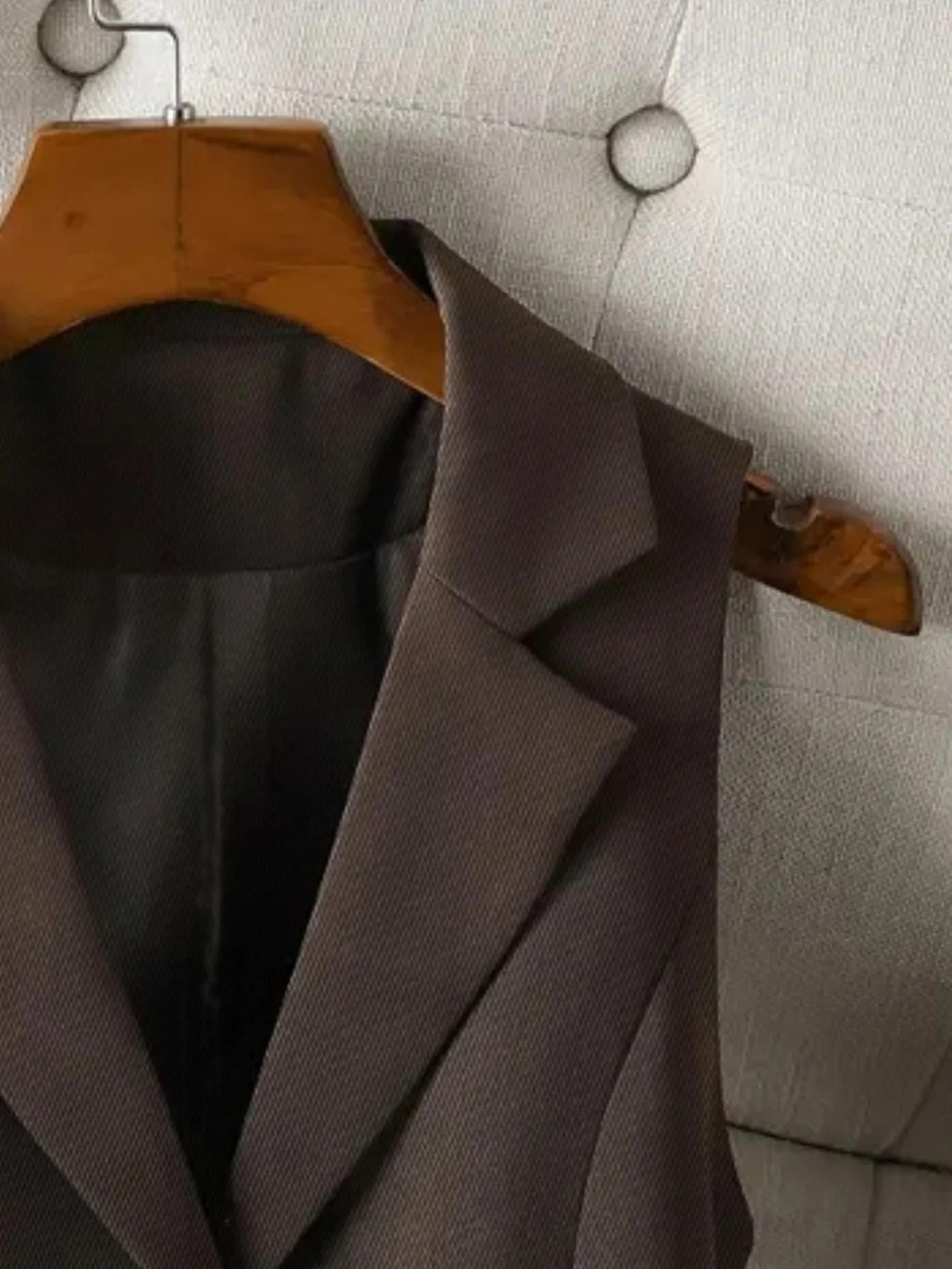 Womens Vintage Brown Lapel Tailored Suit Vest 2