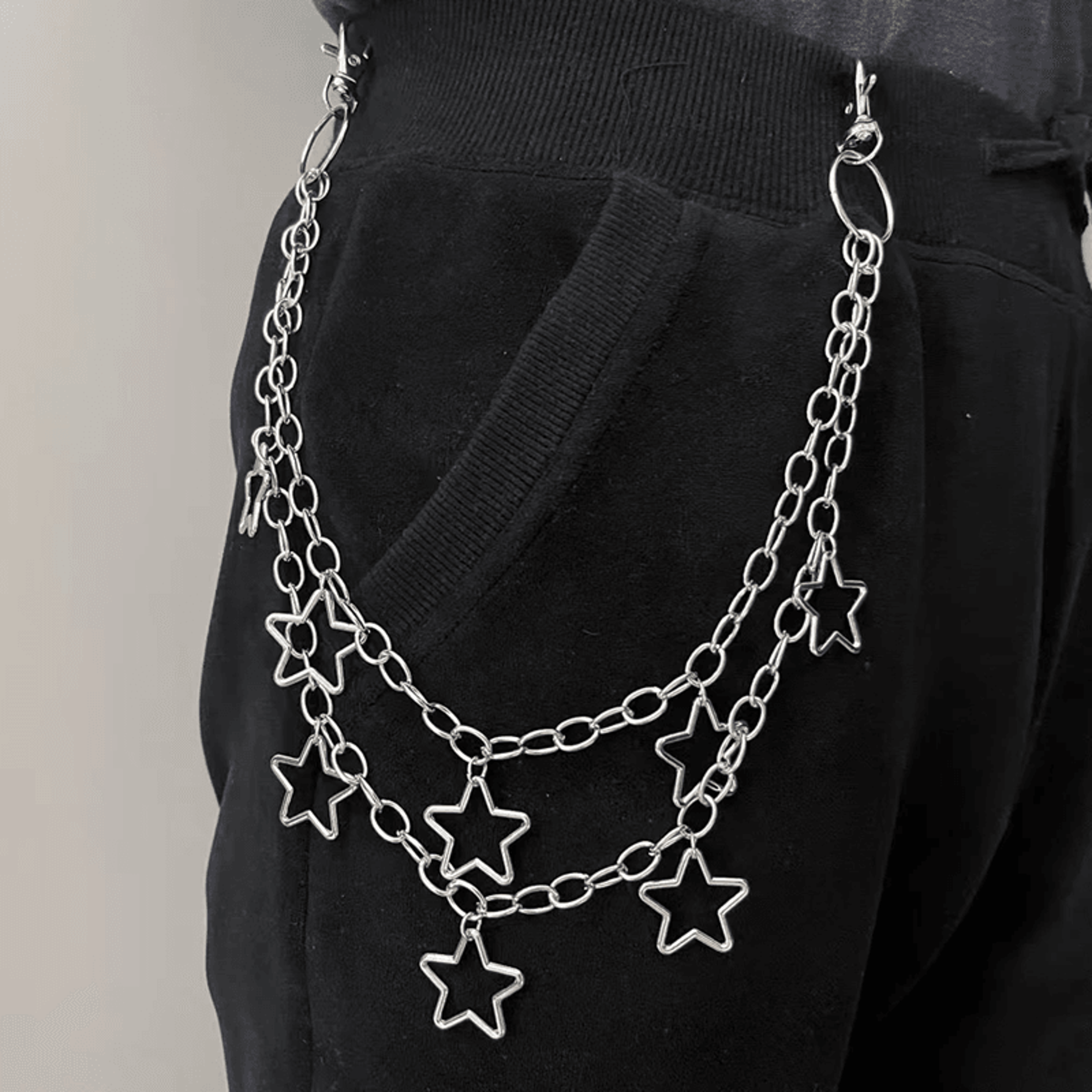 StreetEdge Metal Crescent Geometric Bag Chain For Men  Women 4