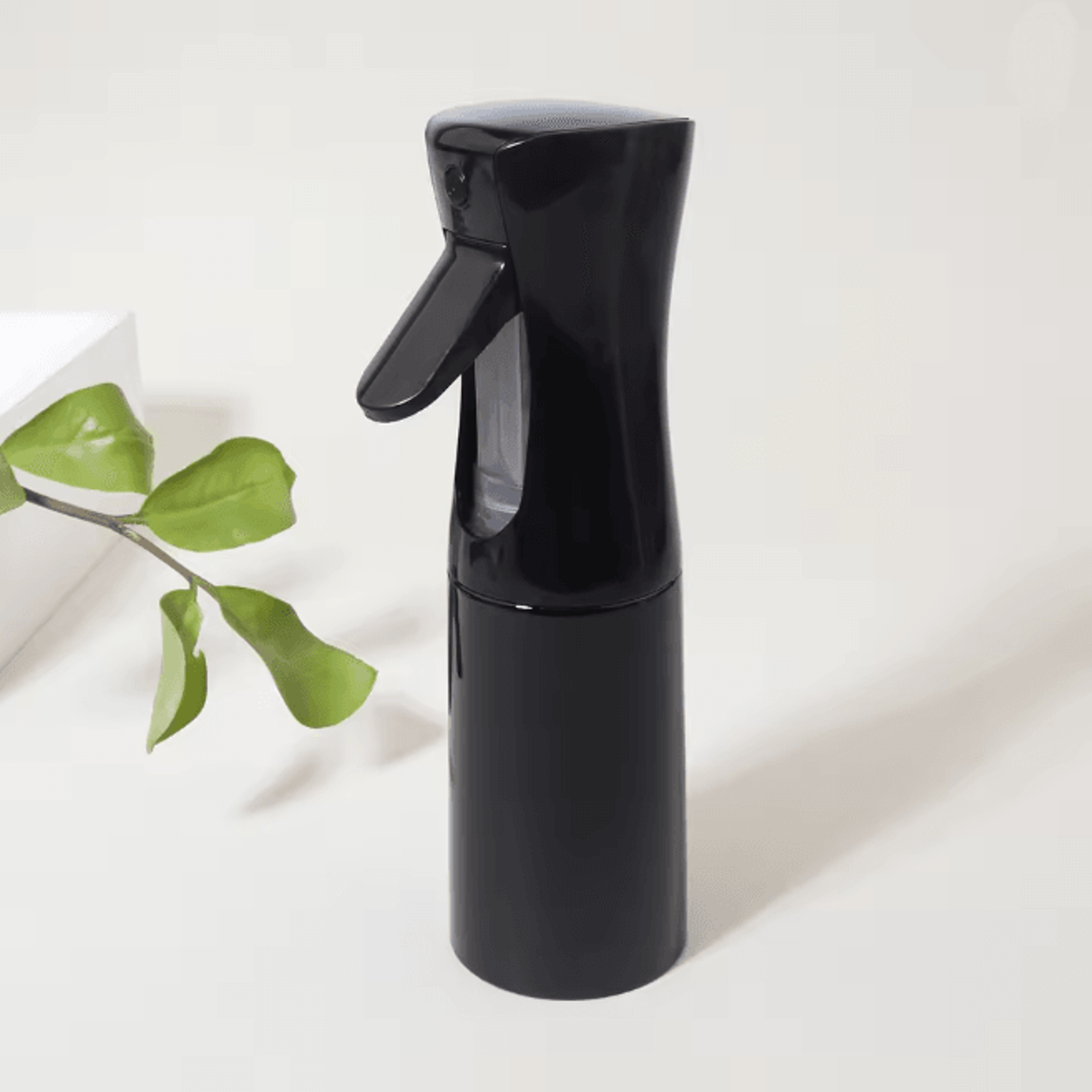 Continuous Spray Bottle For Hair And Styling 4