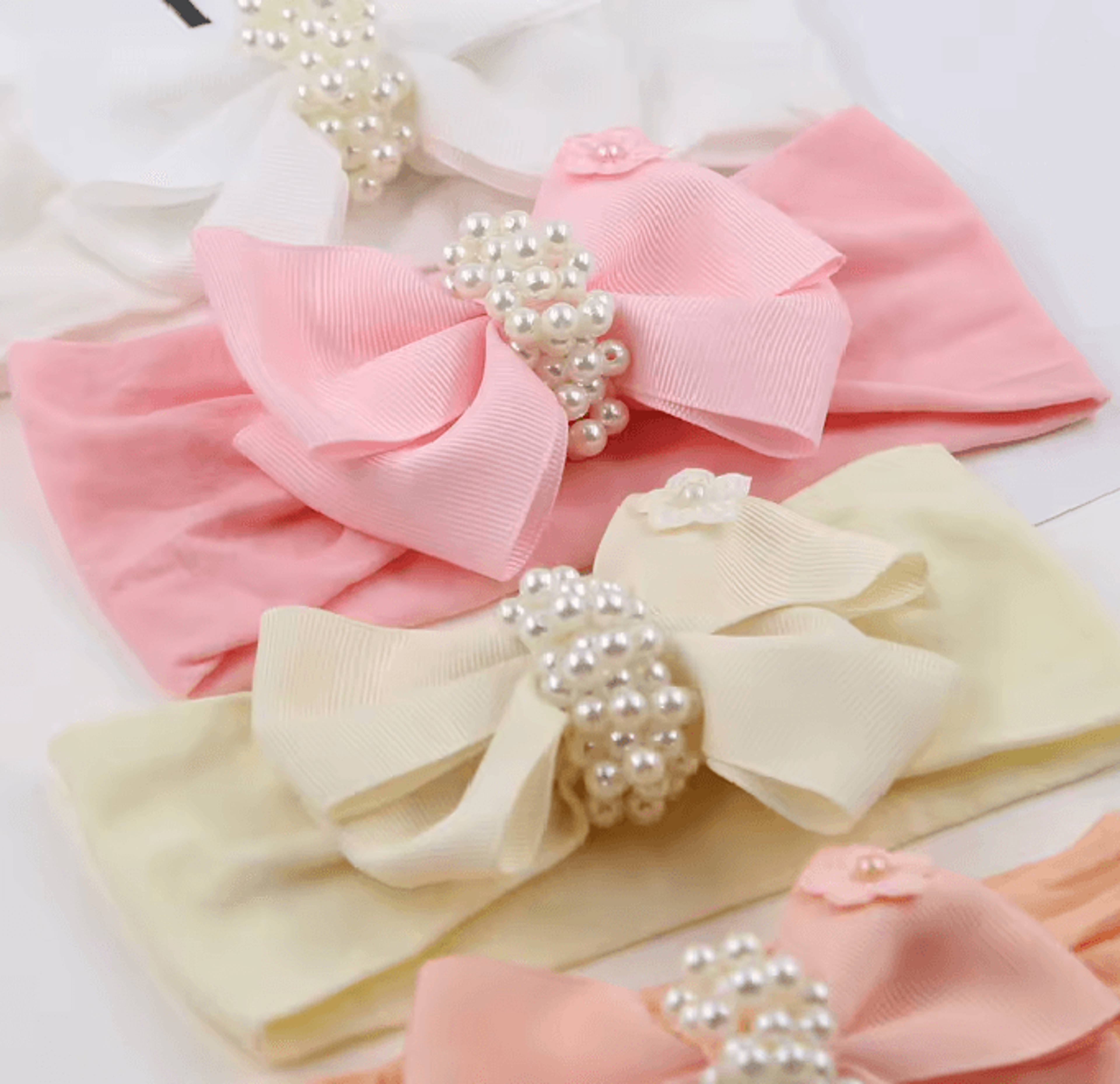 Soft Pearl Knot Baby Headband 2