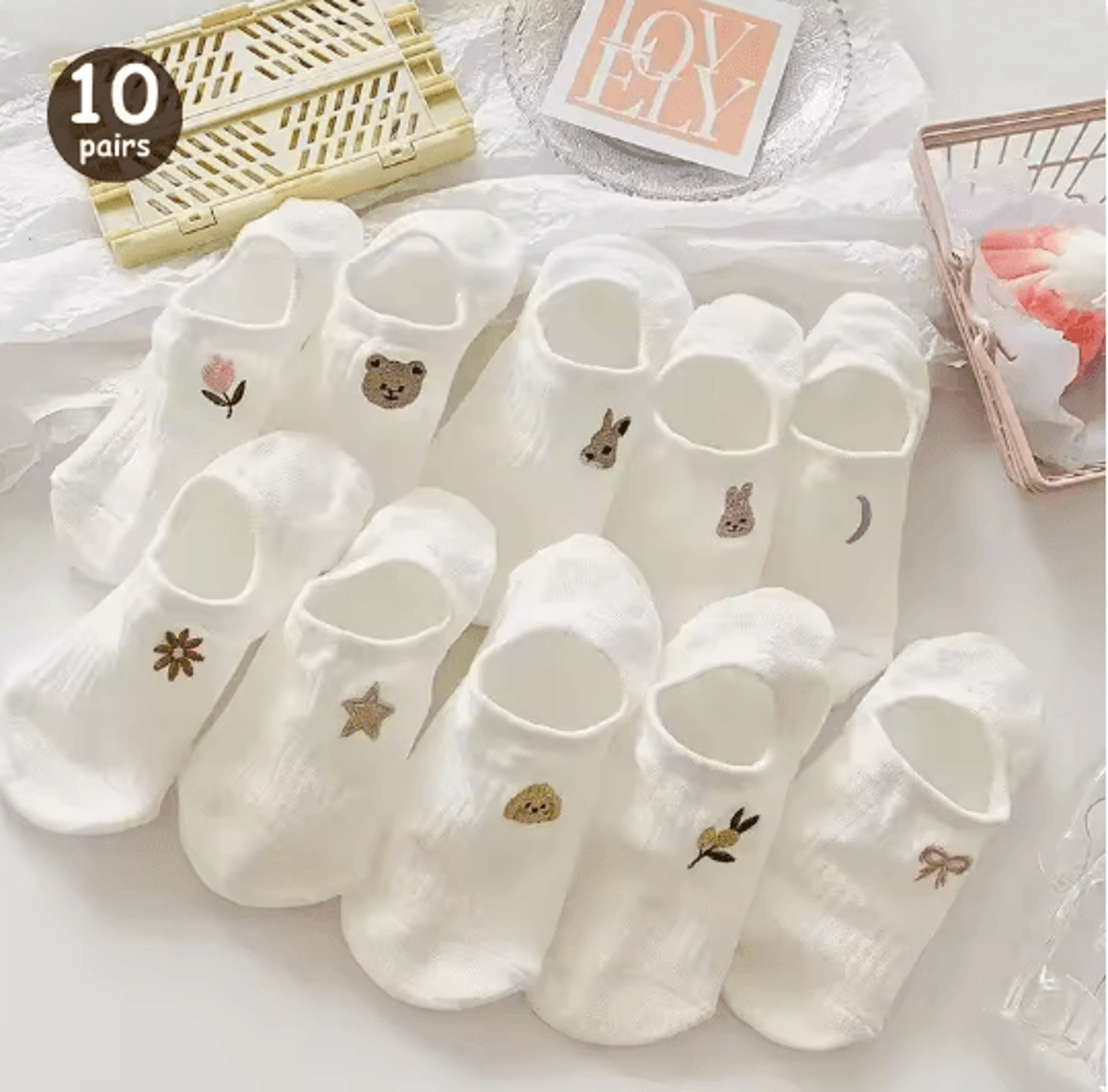 Cartoon Teddy Bear Ankle Socks For Women Soft Breathable Casual Wear 12