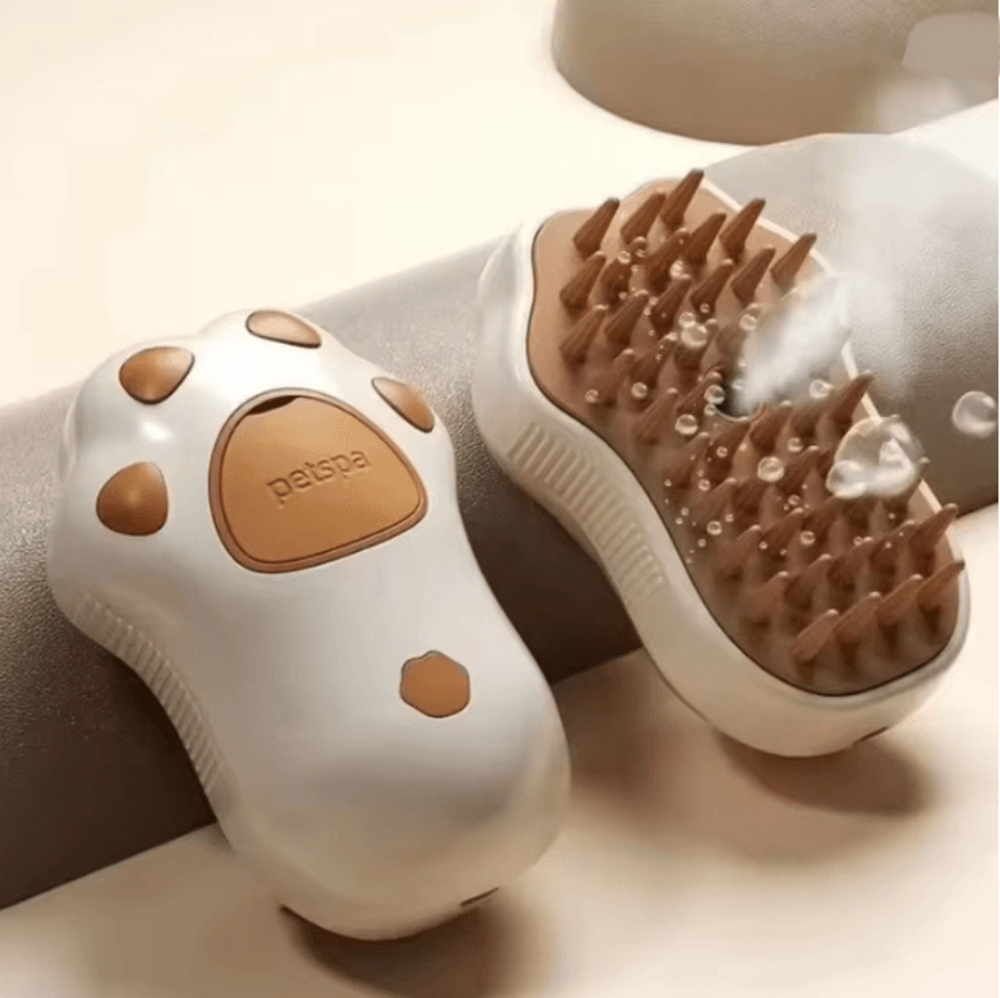 silicone pet massage spray brush for dogs and cats grooming