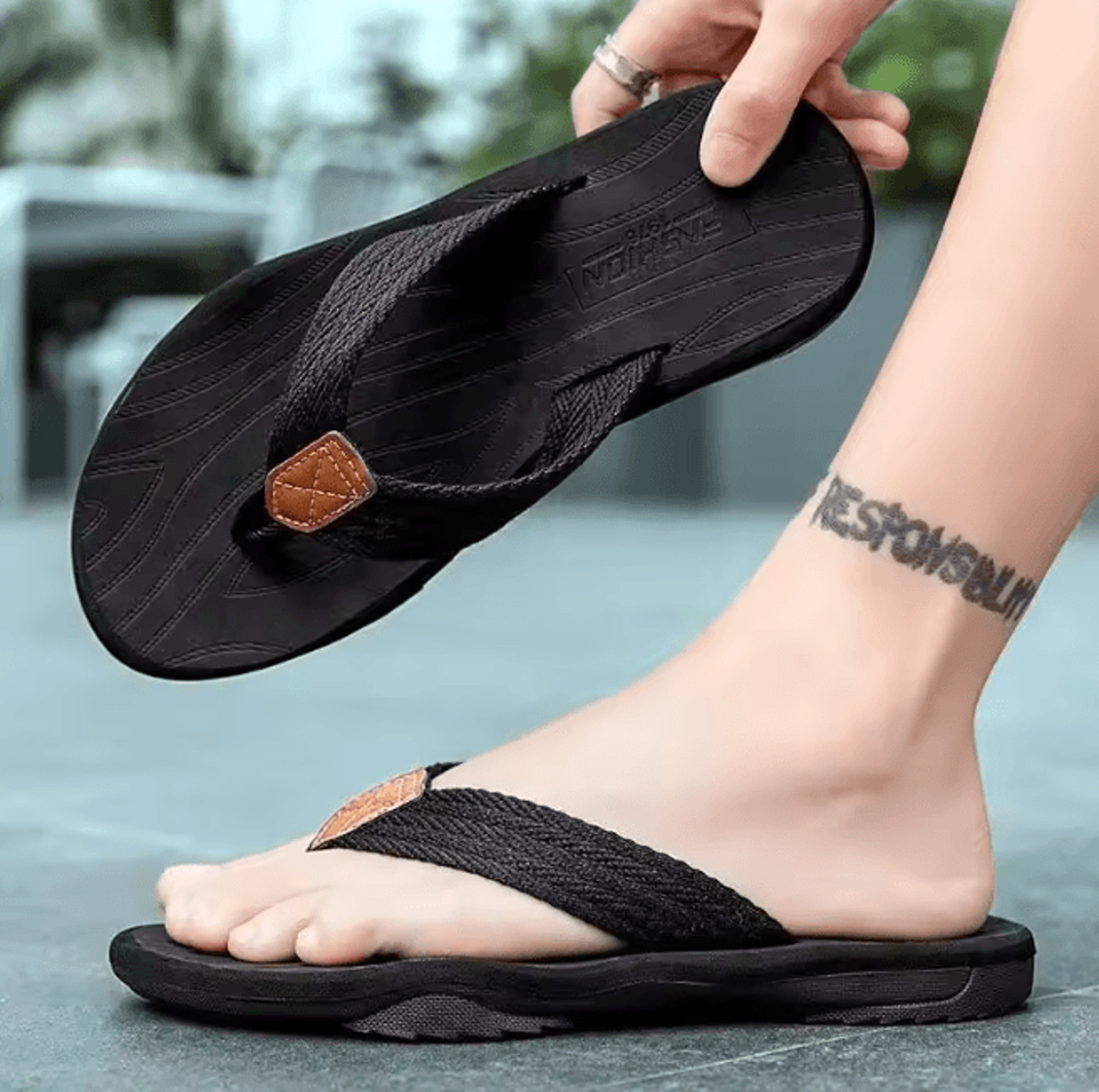 stridemax mens casual beach flip flops anti slip summer sandals