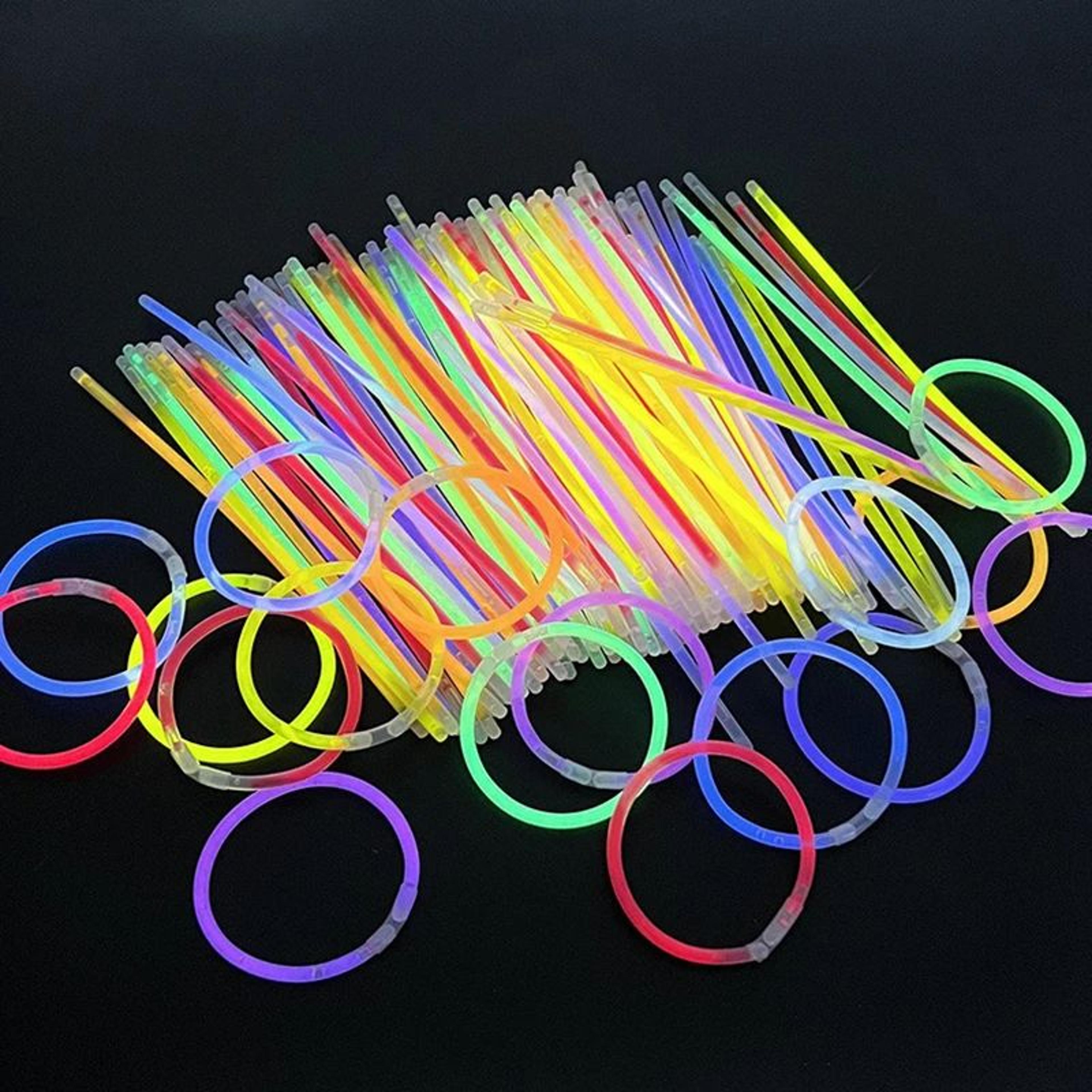 Colorful Glow Sticks Party Pack 1