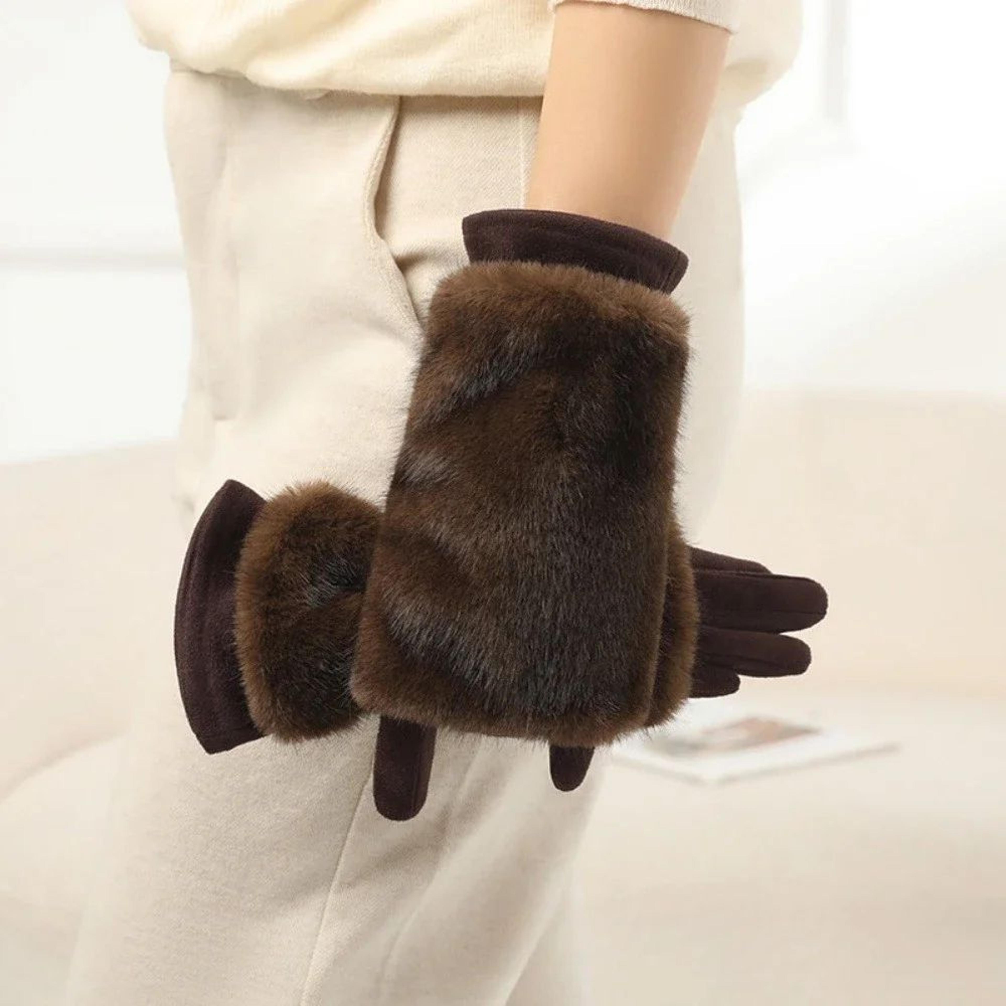 Womens Warm Suede Touchscreen Gloves 5