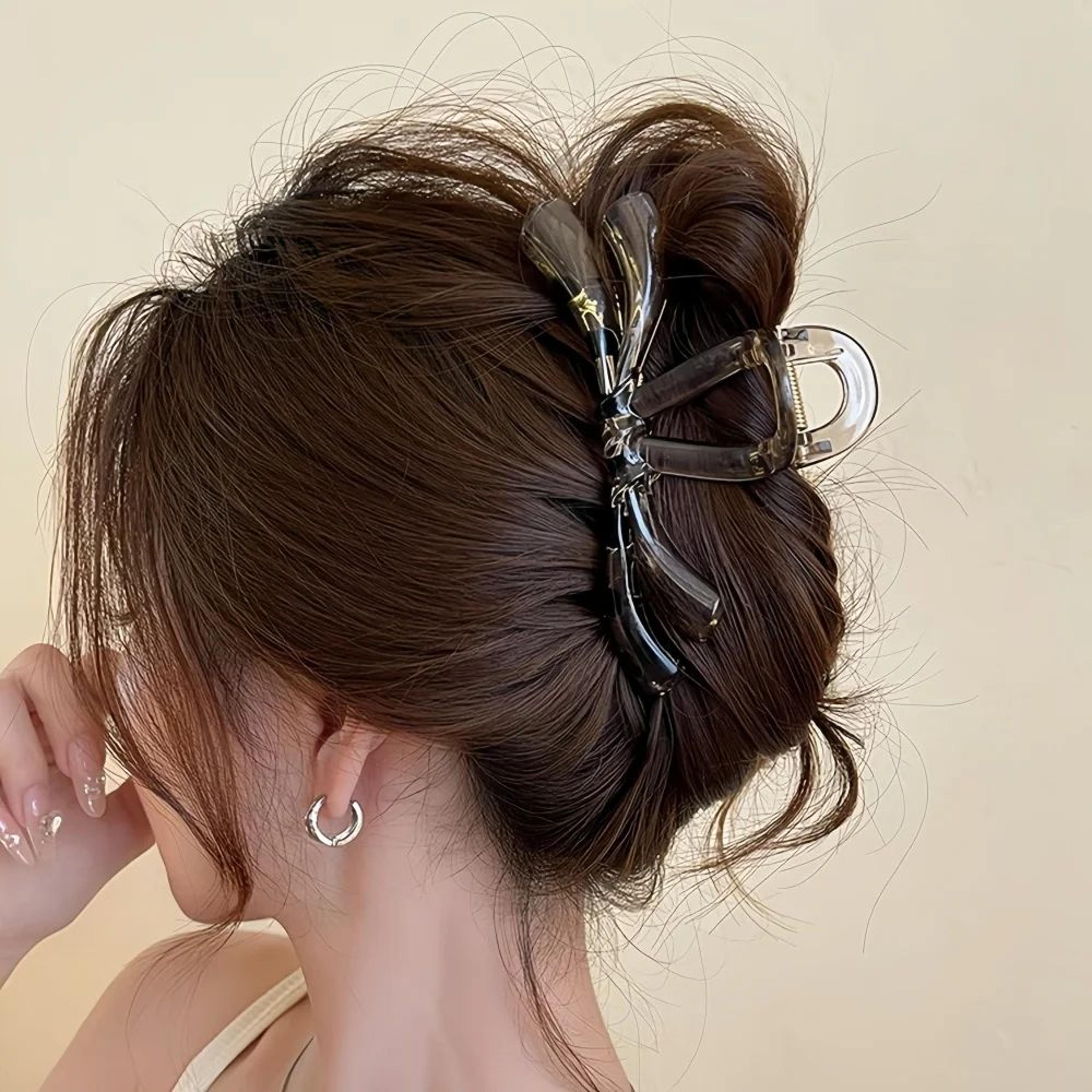 large ribbon bow hair claw