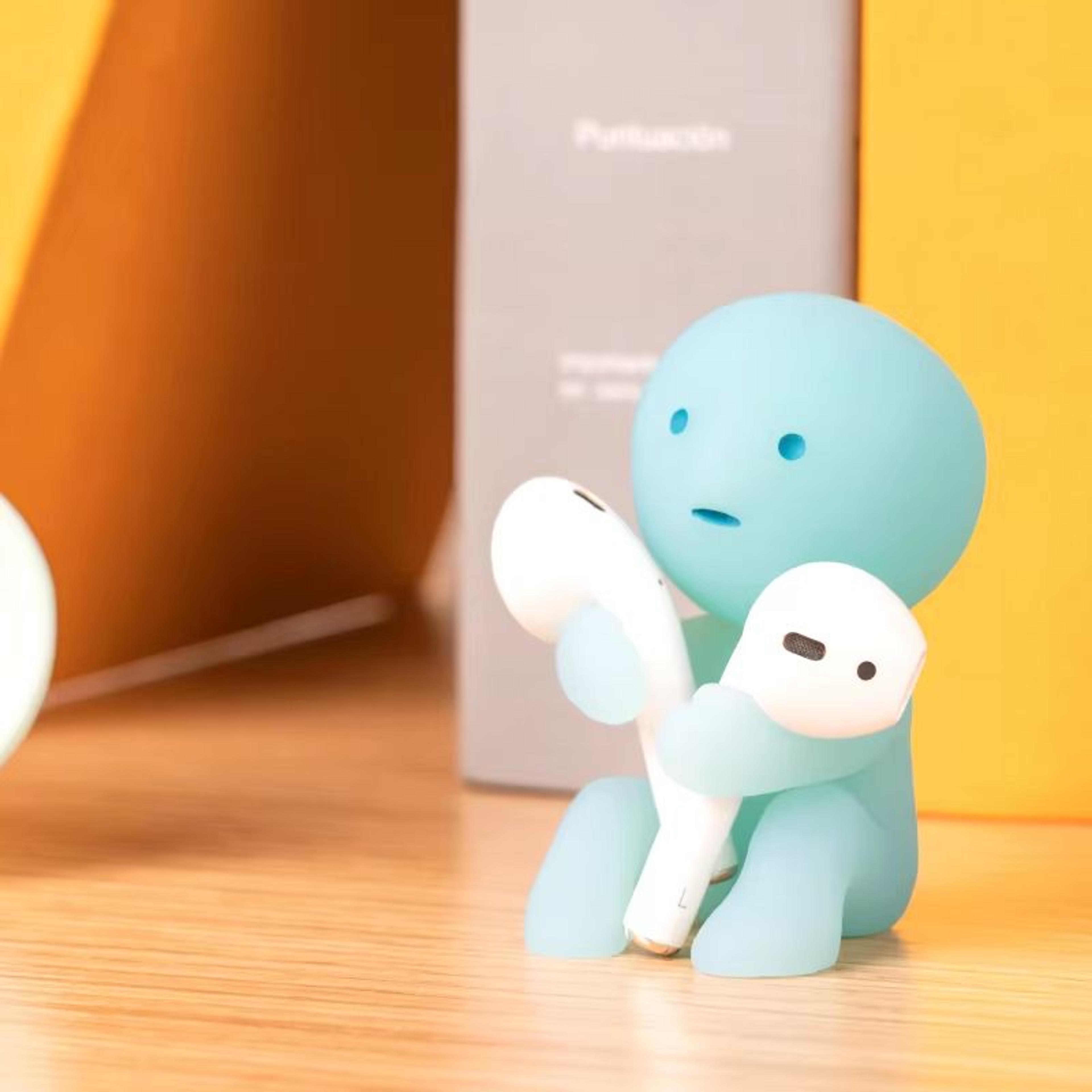 smiski toothbrush & pen holder – cute standing night light figurine and desktop decoration