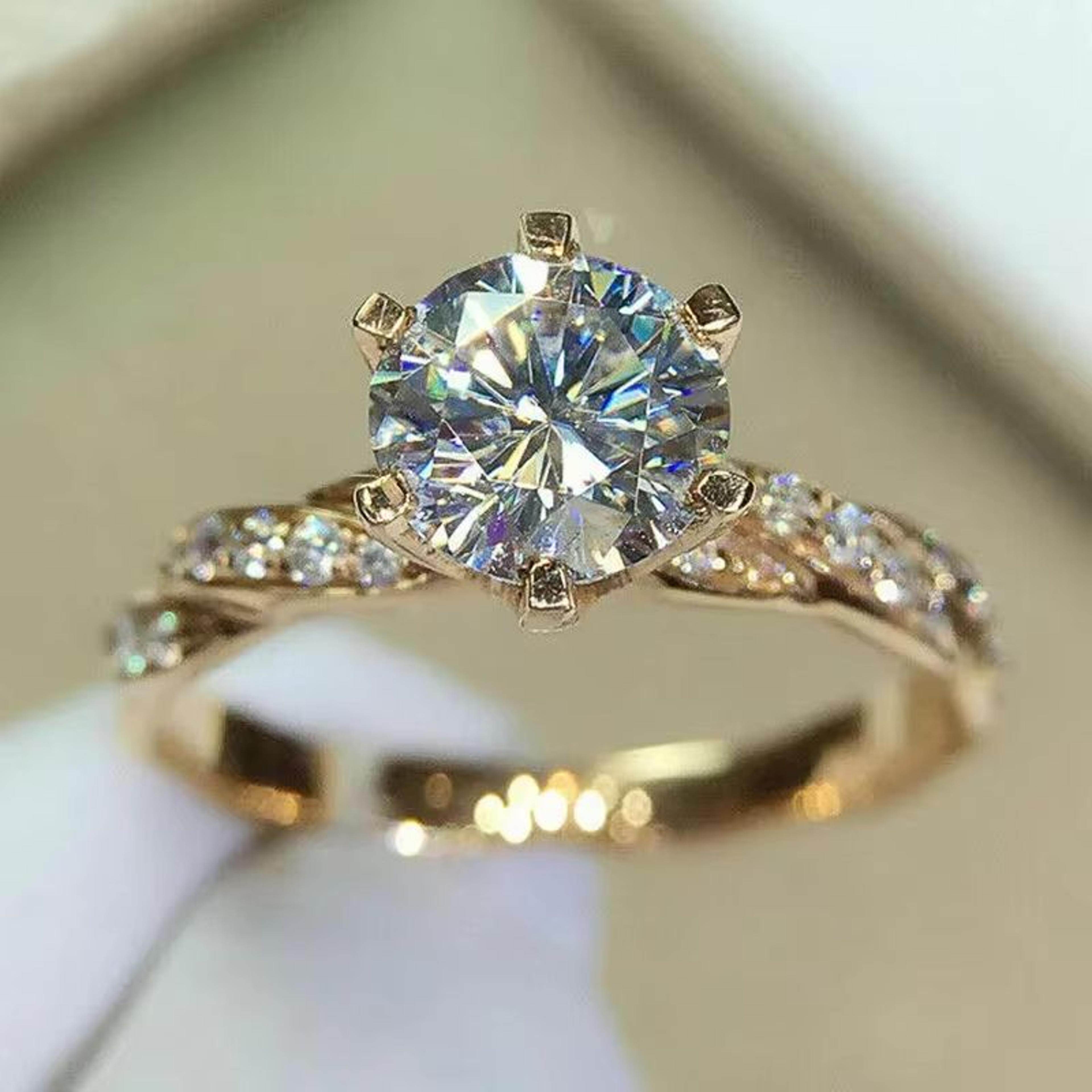 huitan classic 6 claw cubic zirconia ring – luxury gold color gold engagement ring & wedding band for women