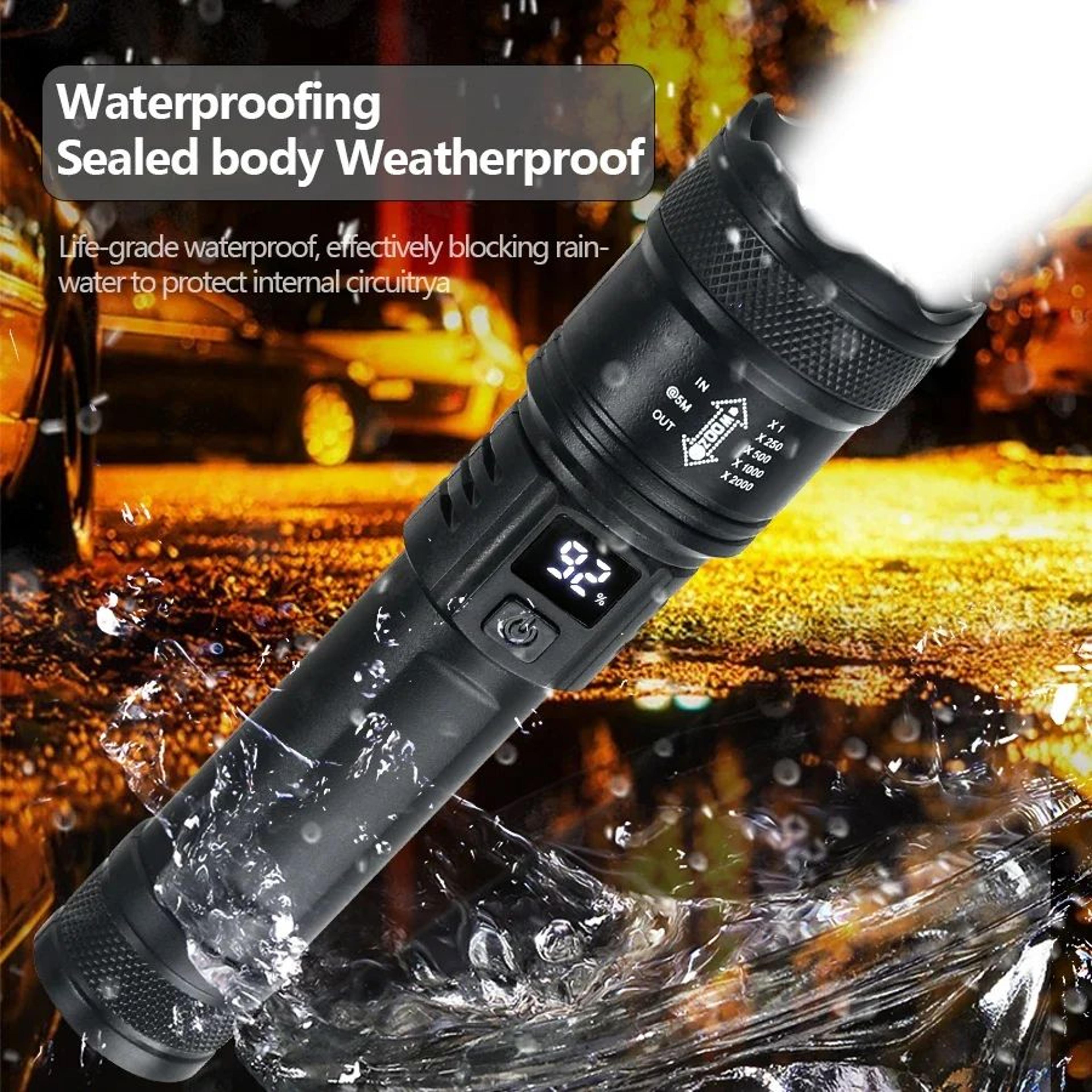 USB Rechargeable 2000LM Tactical LED Flashlight With Zoom And Display 2