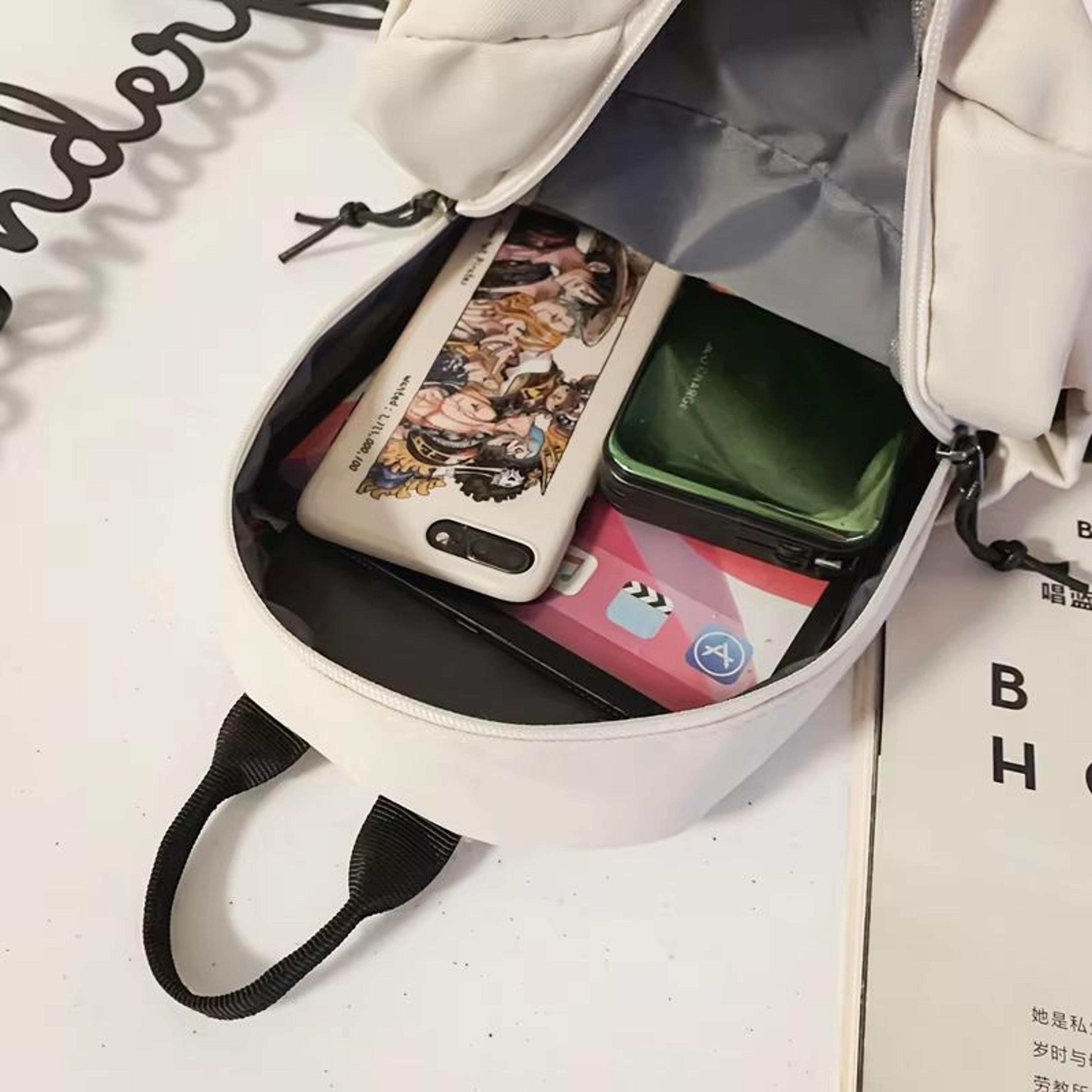 Lightweight Crossbody Chest Bag With Tablet Pocket For Sports Travel 2
