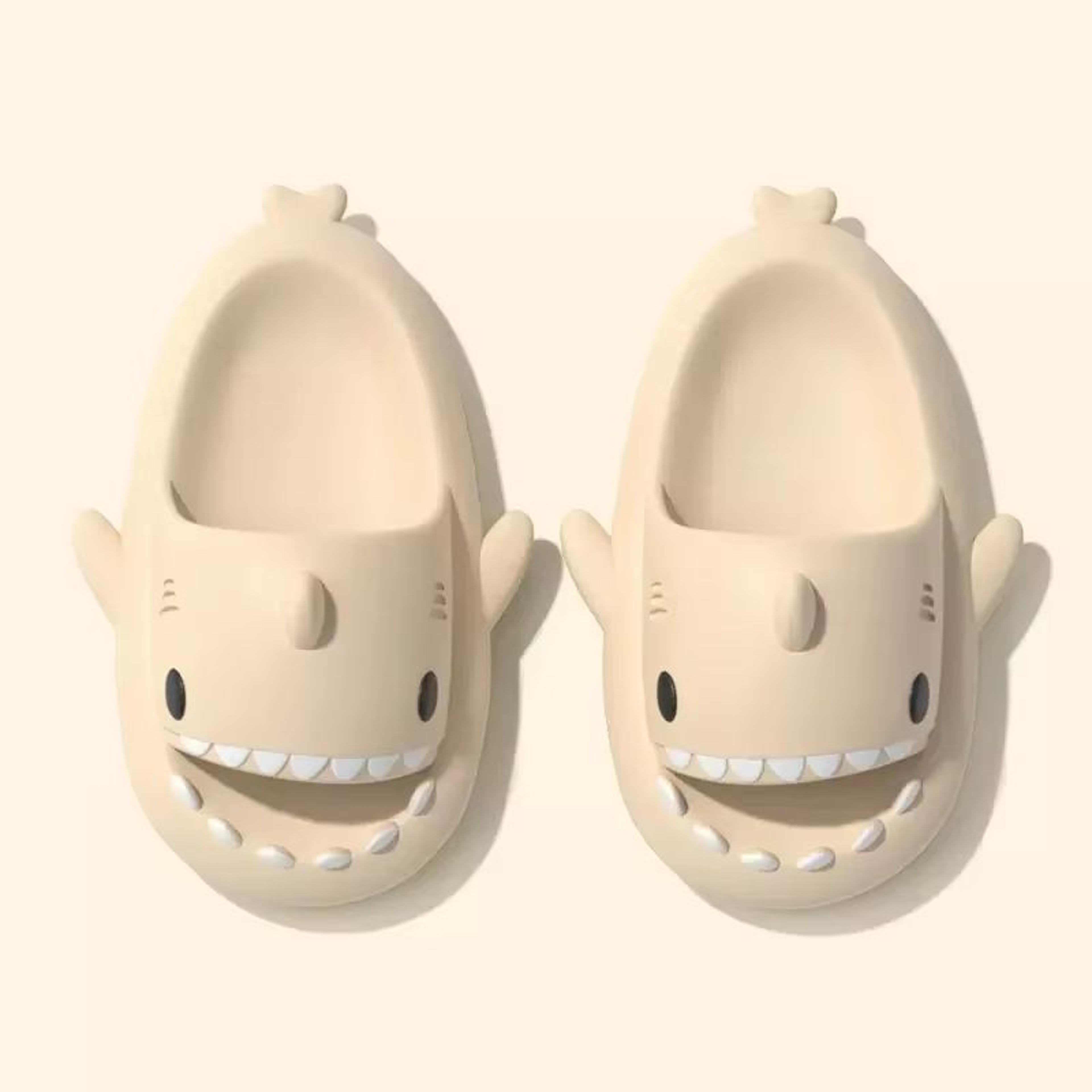SharkWave Unisex Summer Shark Slippers  Soft AntiSlip Beach And Home Sandals 2