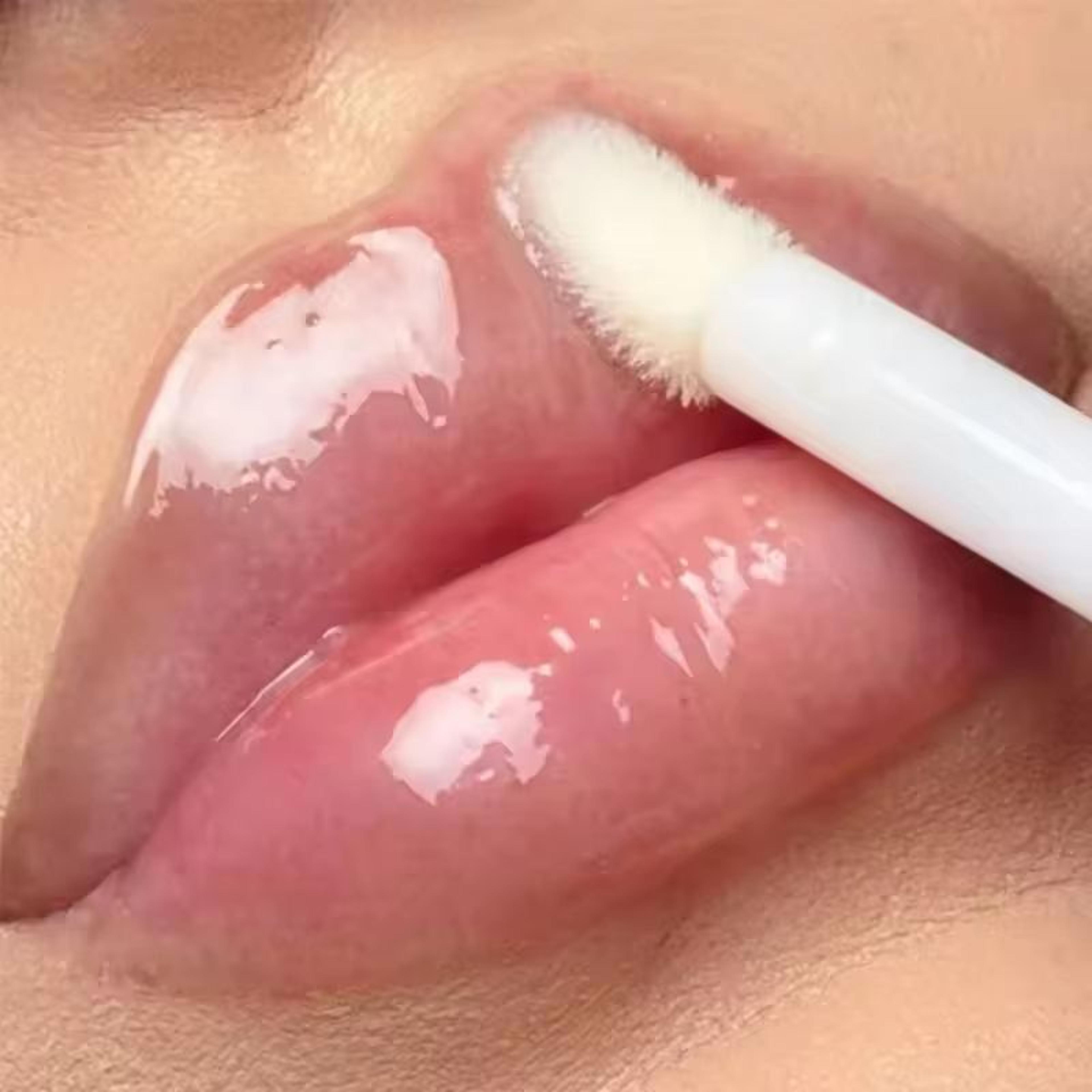 Fast Lip Plumper Serum Volumizing Hydrating Lip Oil Gloss For Fuller Smoother Lips 3