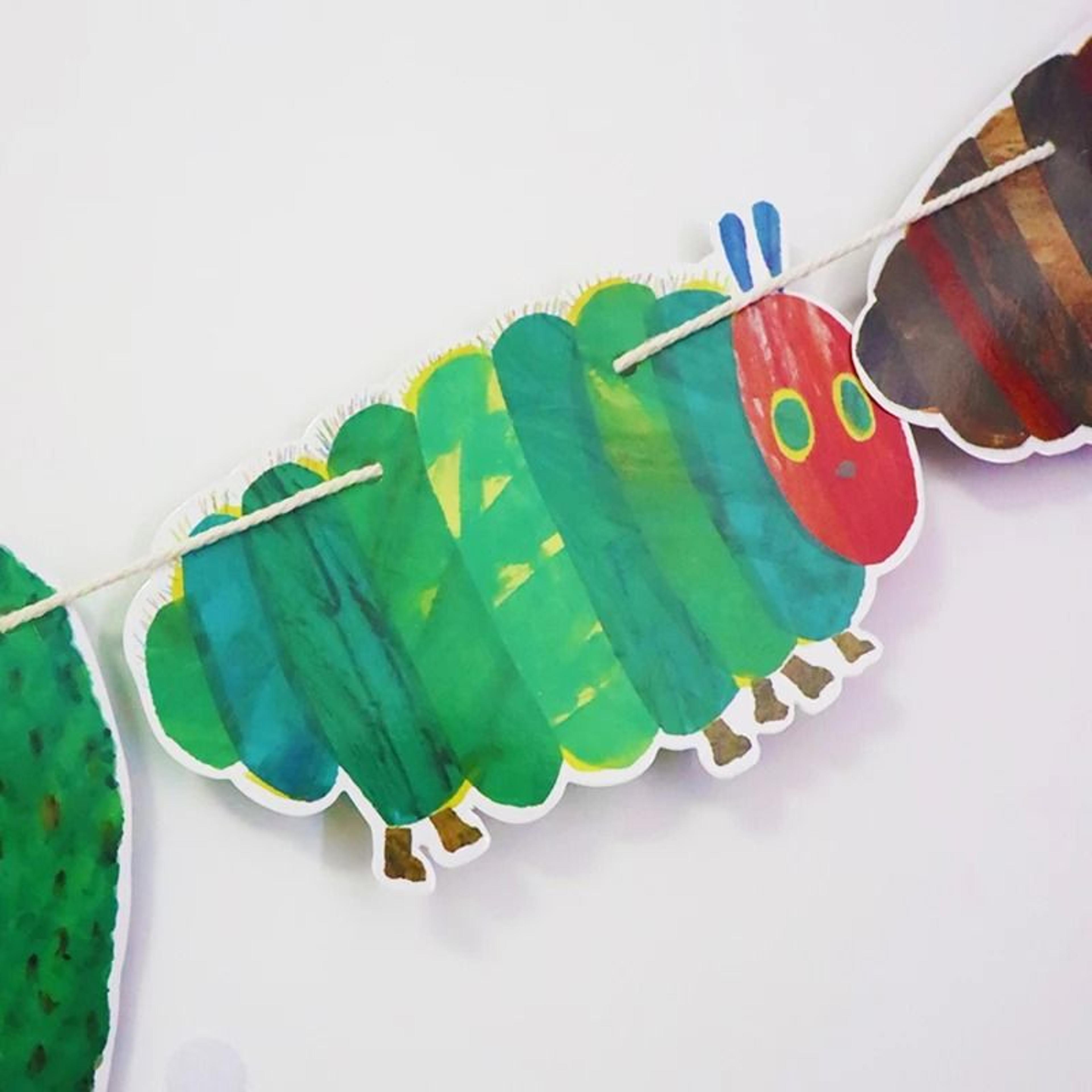 The Very Hungry Caterpillar Classroom Banner Flag Set With 984ft Hanging Rope 5