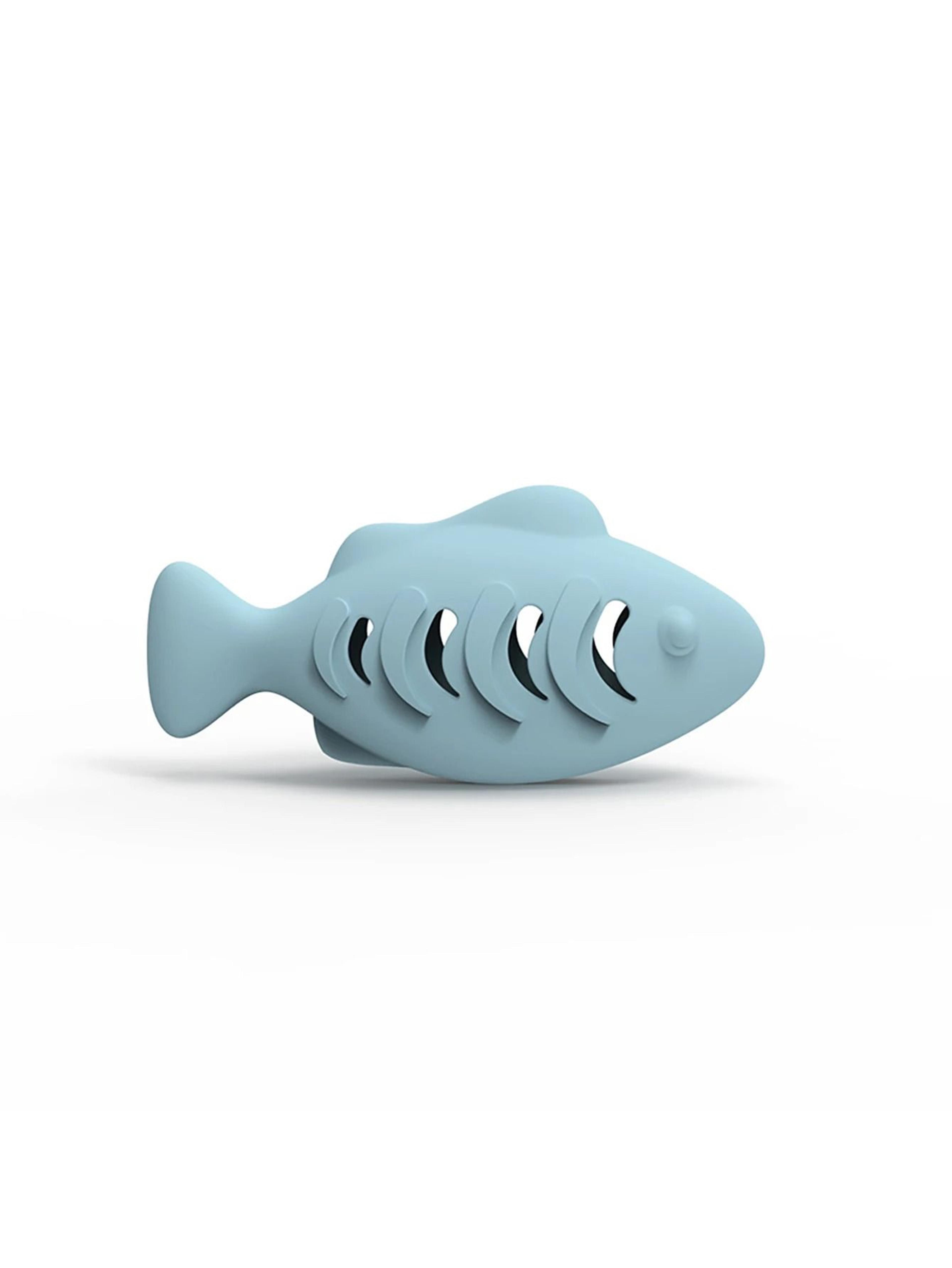 Fish Shaped Cat Chew Toy And Treat Dispenser 7
