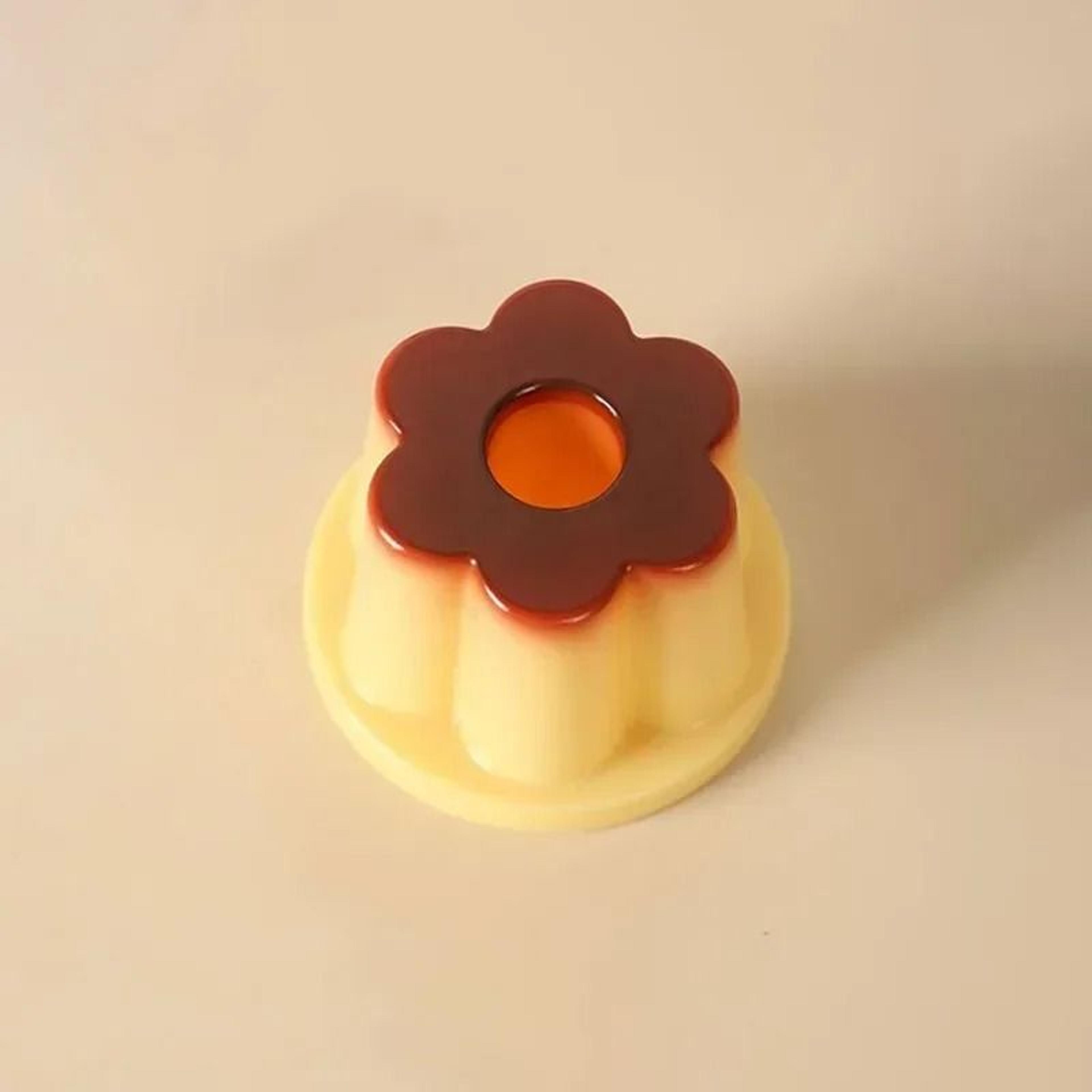 Cute Pudding Pen Holder Desktop Pencil Organizer 1