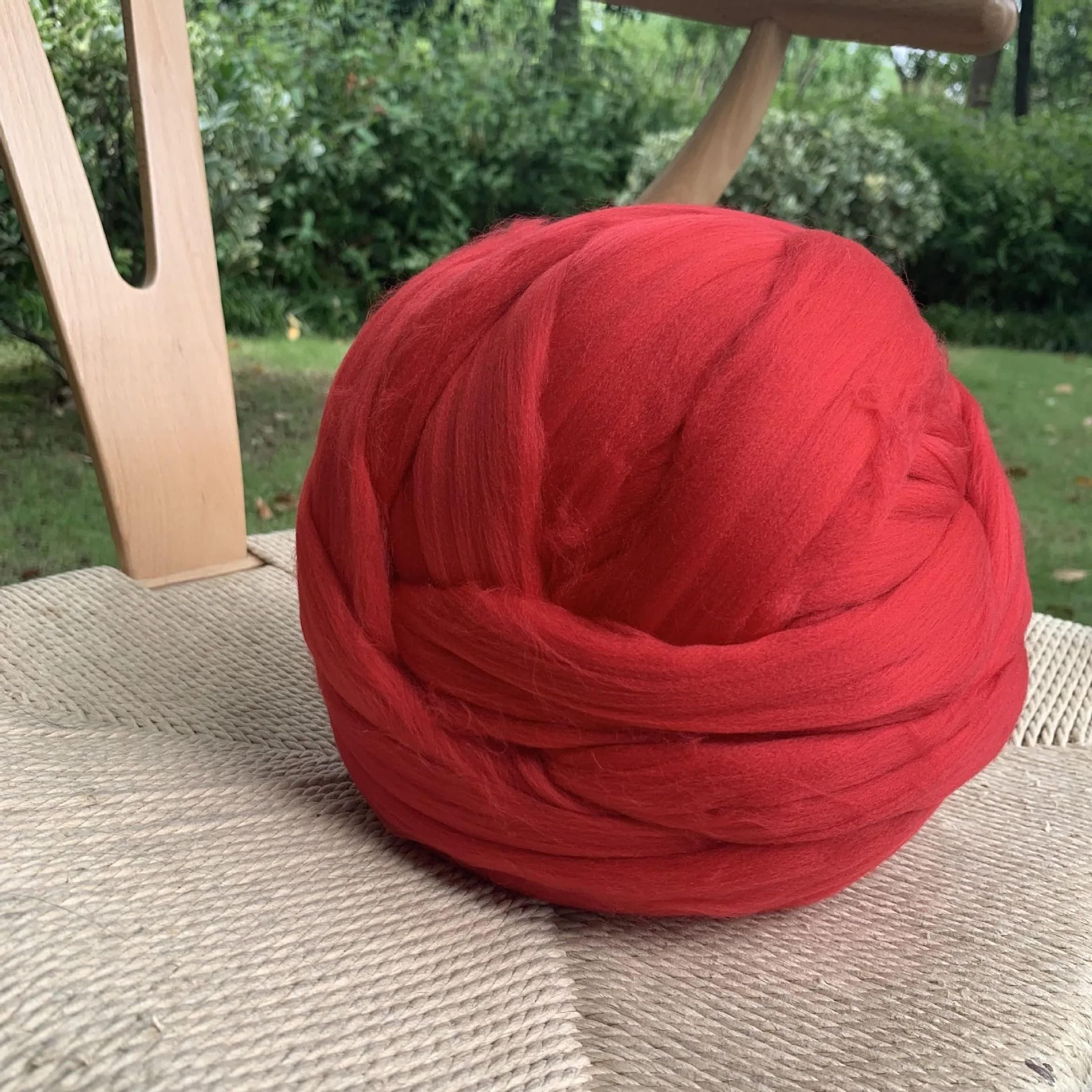 Super Chunky Roving Yarn For Arm Knitting Blankets Rugs Hats And DIY Crafts 7