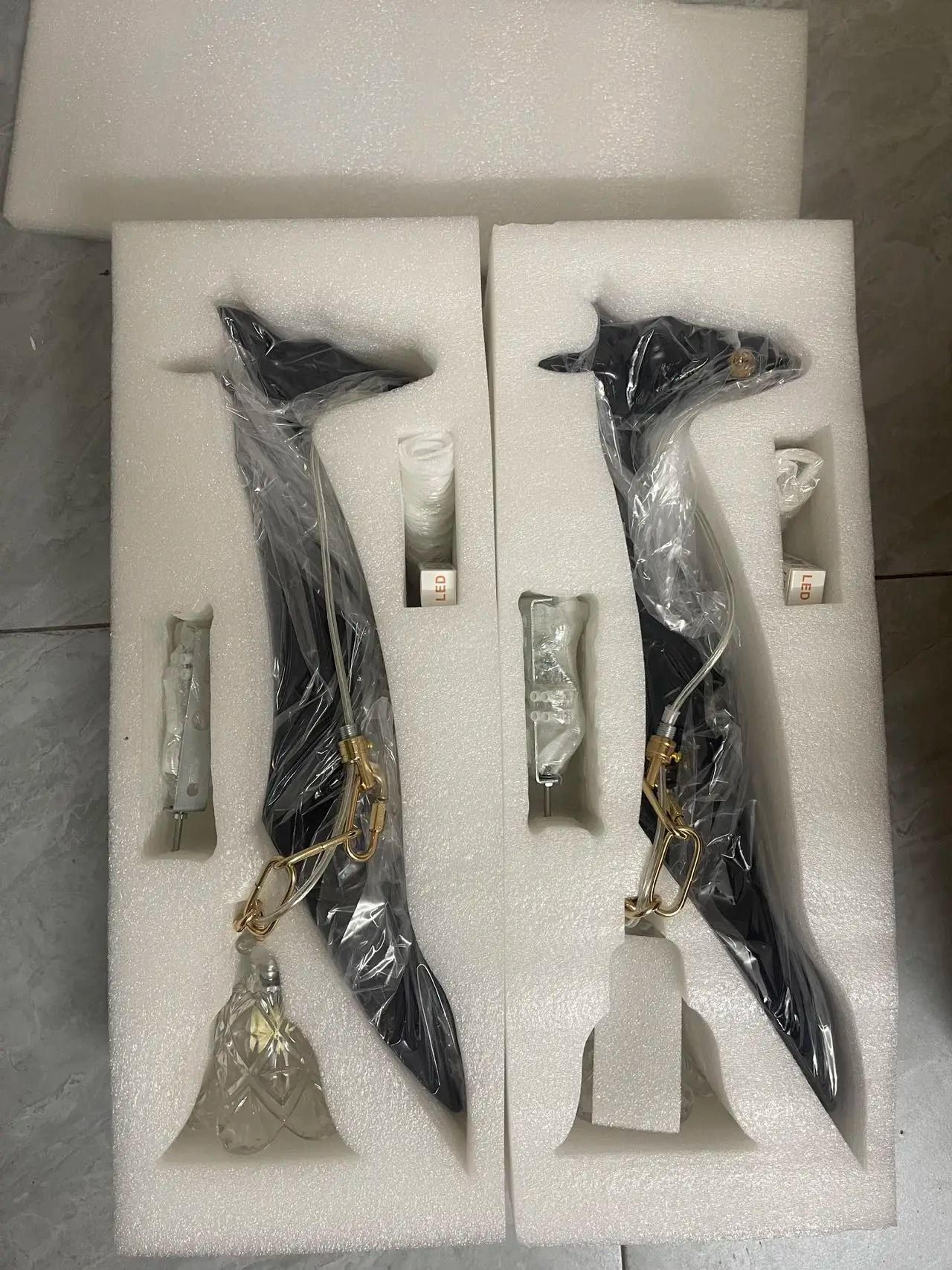 Golden Giraffe Resin Wall Sconce 6
