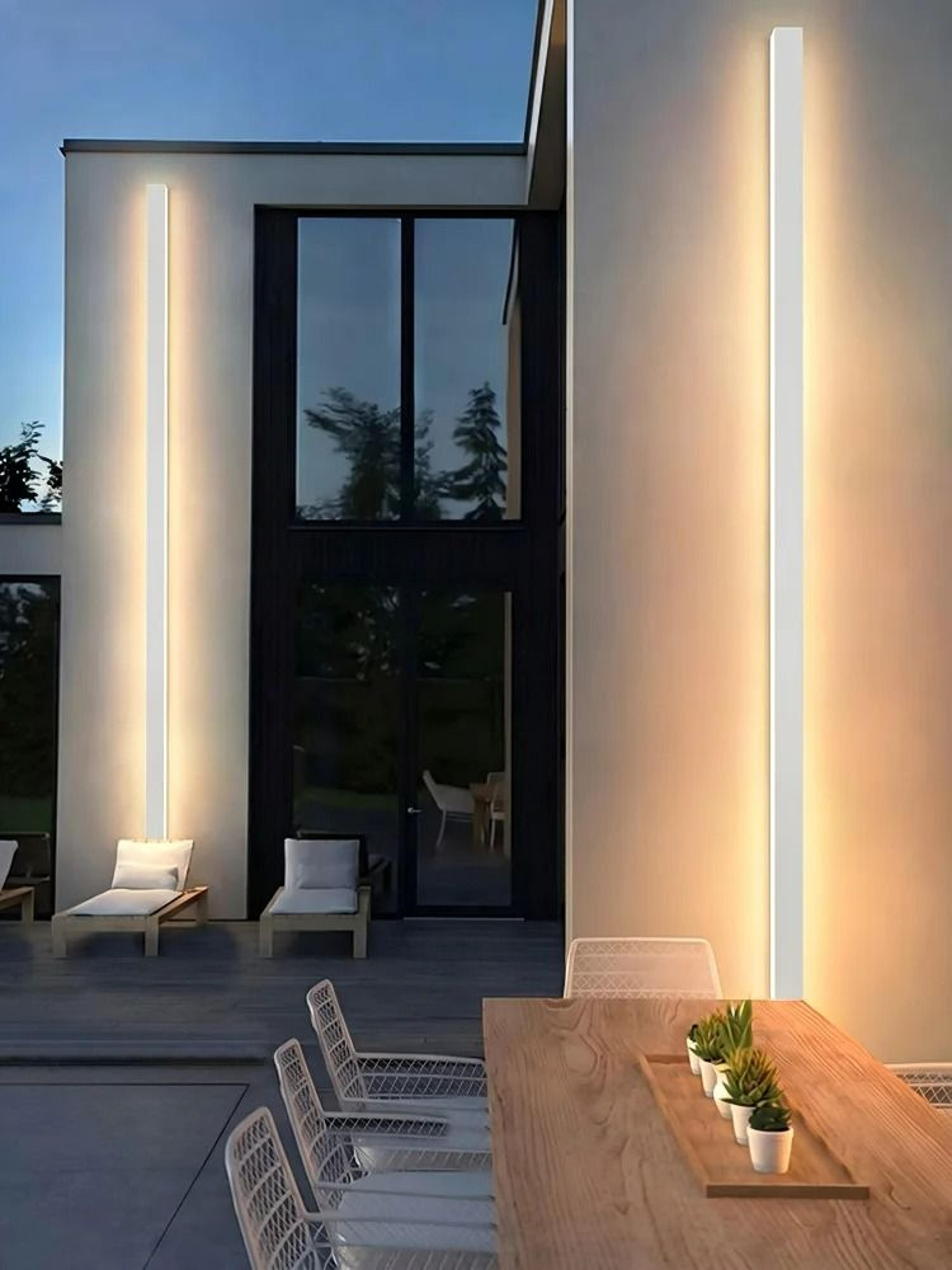 Rainora IP65 LED Wall Sconce 2