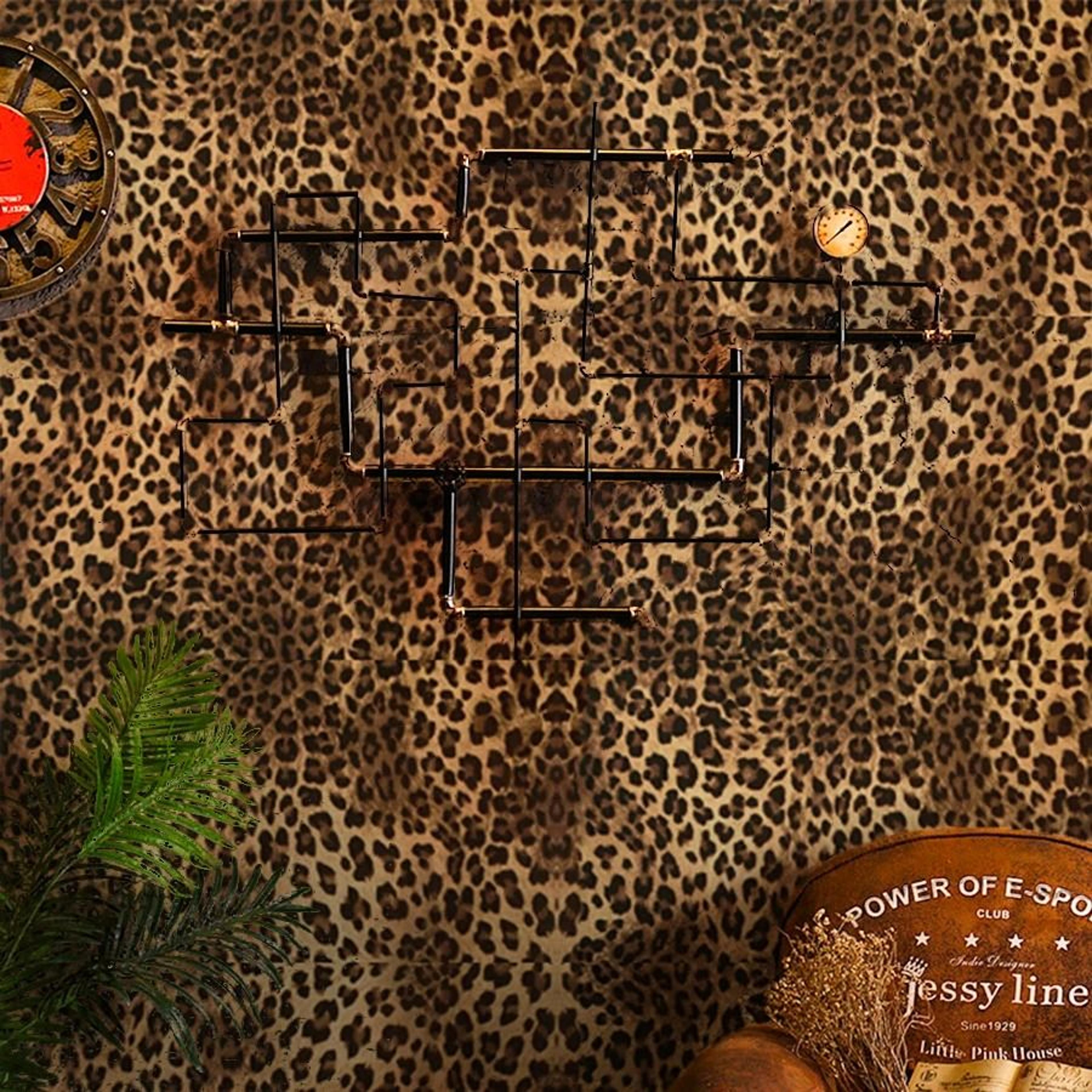 Wild Luxe Leopard Wall Covering 1