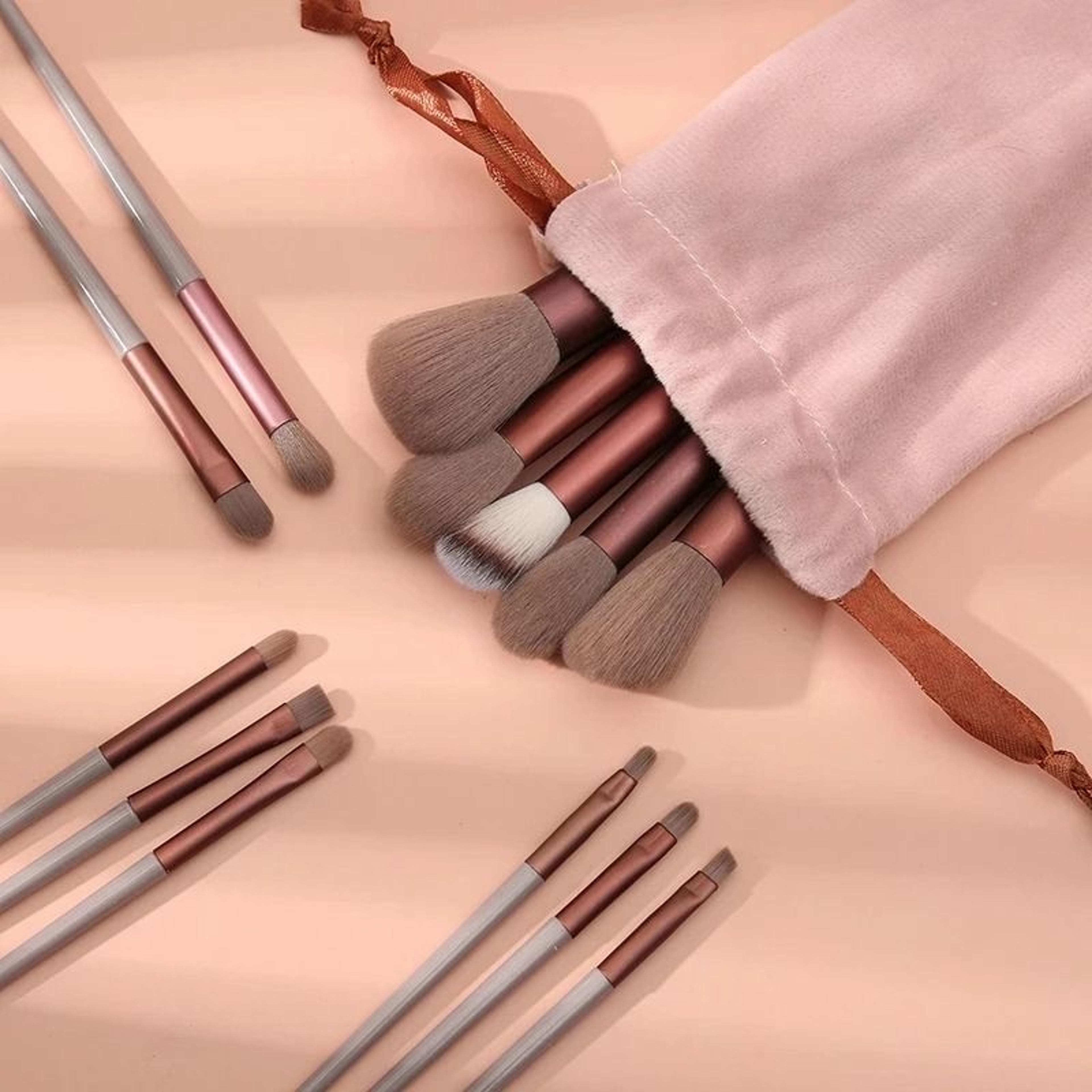 13 Piece Professional Soft Makeup Brush Set With Storage Bag 7