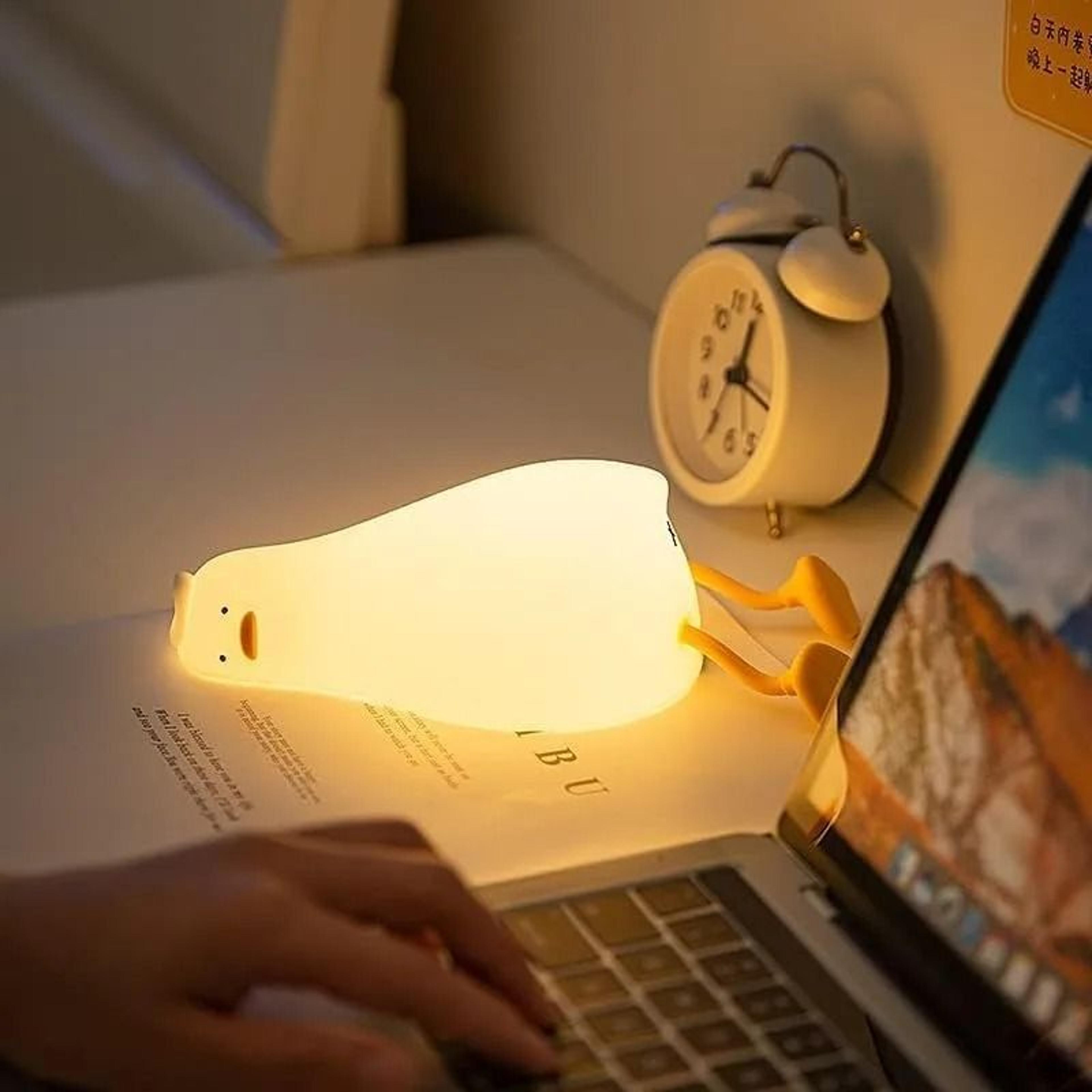 Rechargeable Silicone Duck Night Light  Touch Control Sleeping Lamp For Kids 4