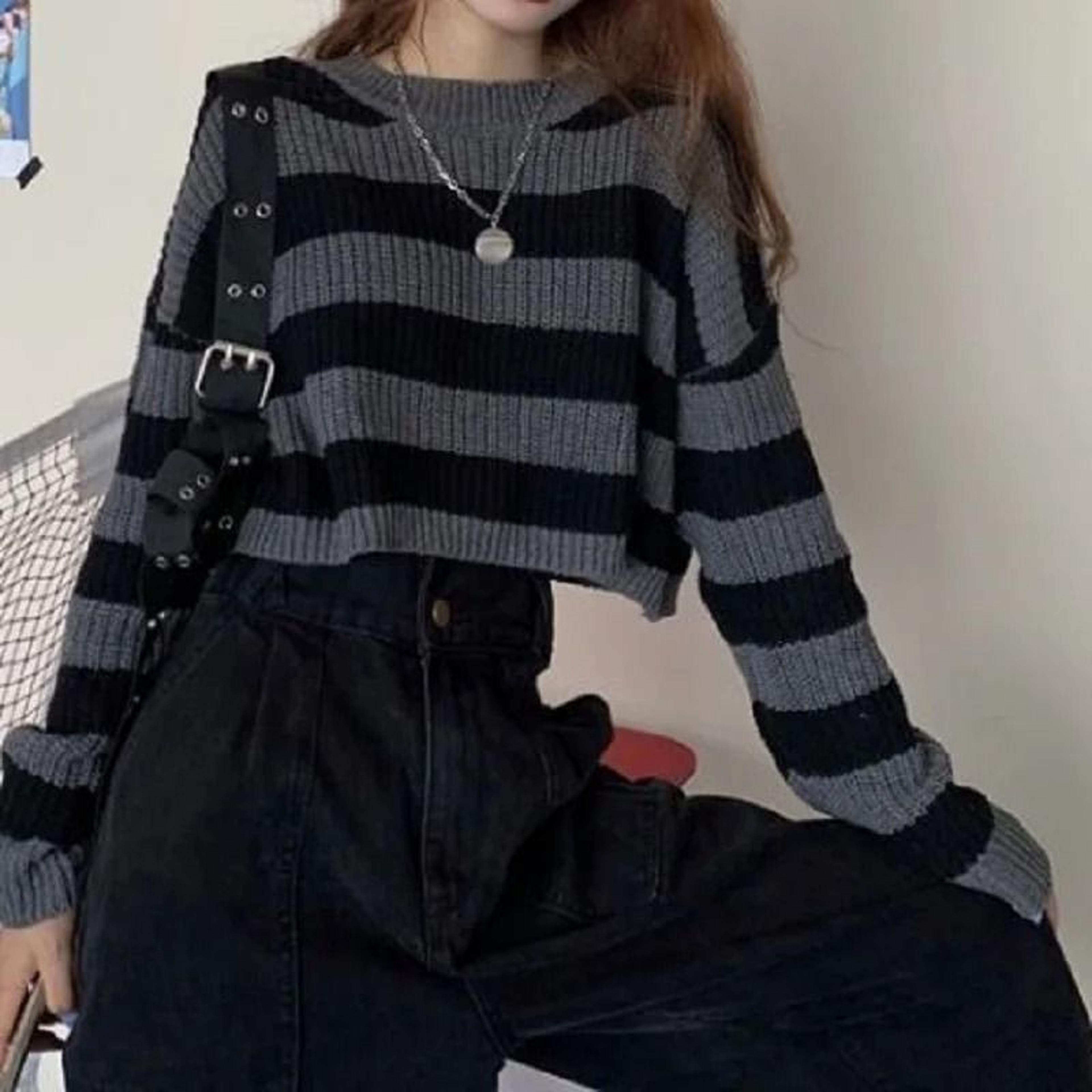 Korean Style Striped Cropped Sweater  Vintage Oversized Knit Jumper For Autumn  Winter 6