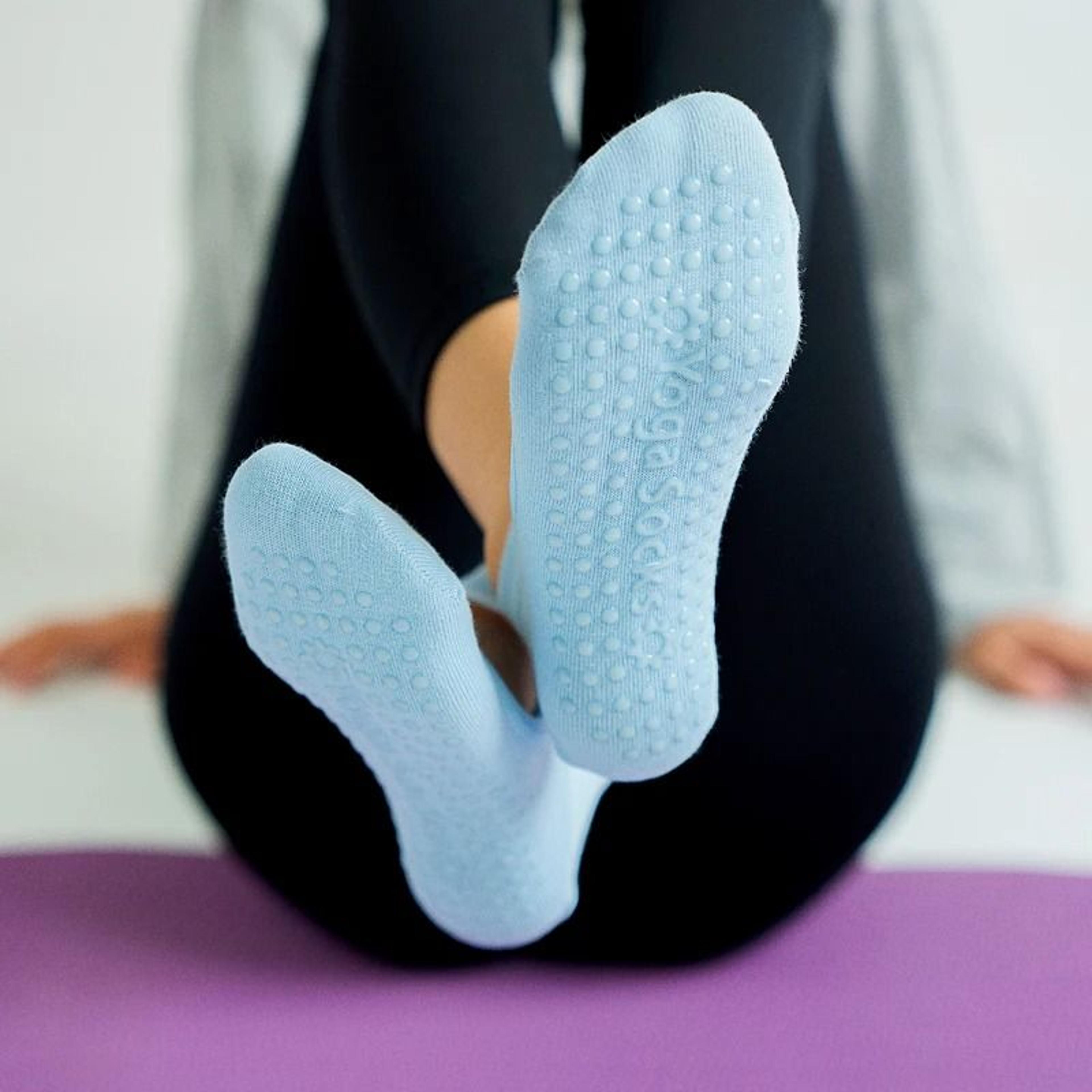 Customized Women Pilates Socks Anti Slip Breathable Backless Yoga Ballet Dance Sports Socks 1