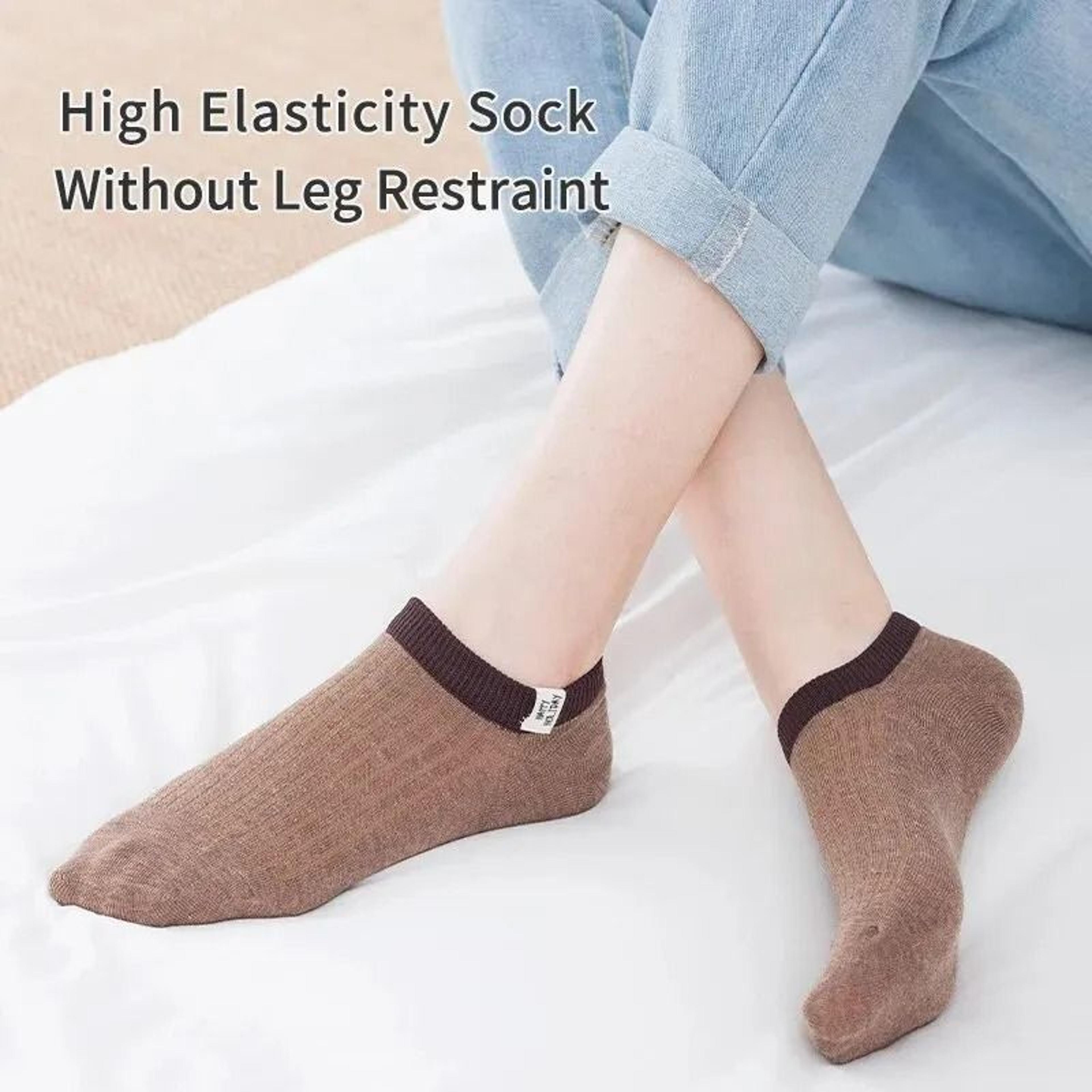 10 Pairs Women Letter Slogans Sweet Cute Fashionable College Style Fabric Label Socks 2