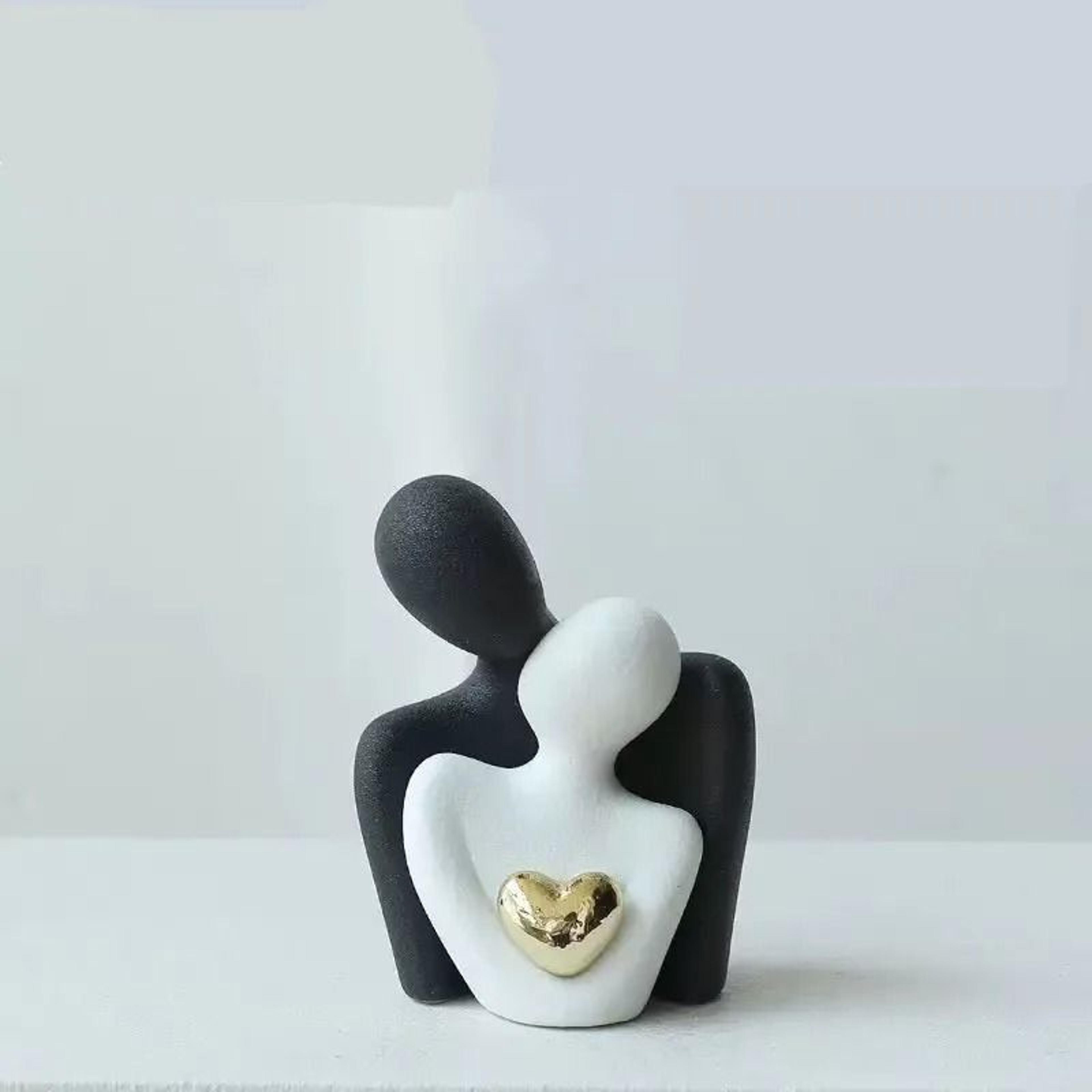 Love Embrace Couple Statue  Romantic Minimalist Bedroom Interior Decoration 7