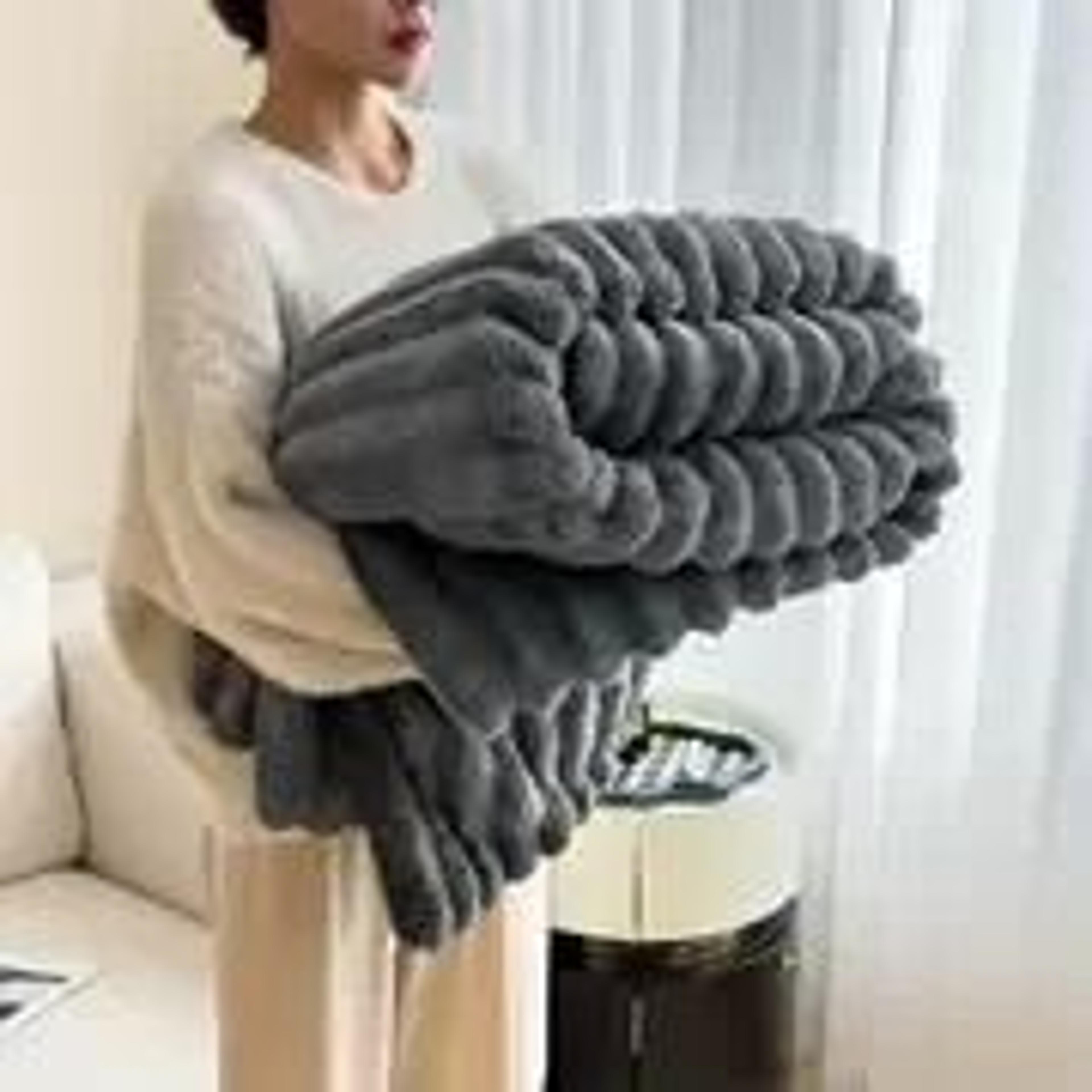 Light Luxury Solid Color Rabbit Velvet Blanket Winter Thickened Warm Flannel 8