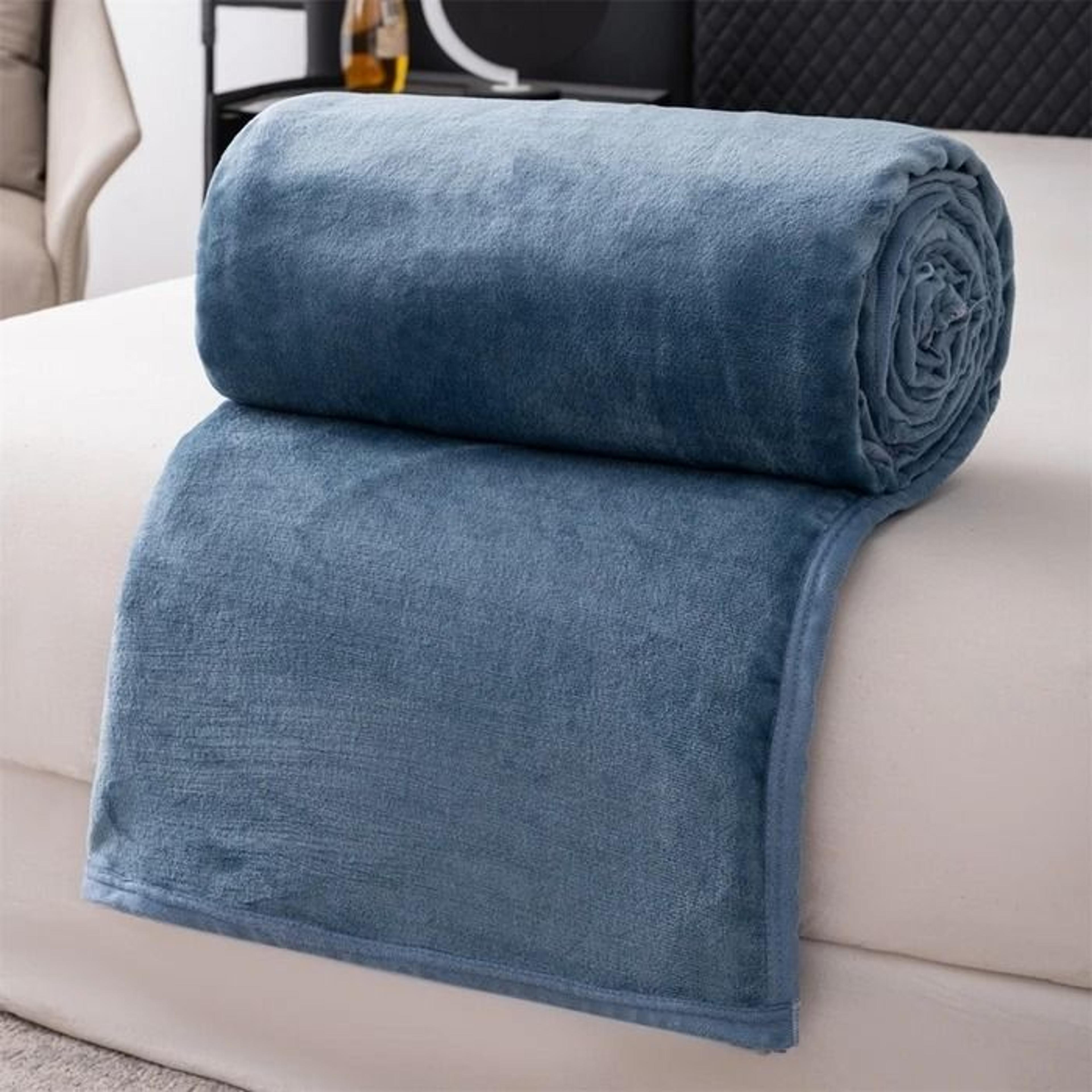 Spring Autumn Soft Flannel Throw Blanket MultiFunctional Cozy Nap Shawl  Bed Cover 10