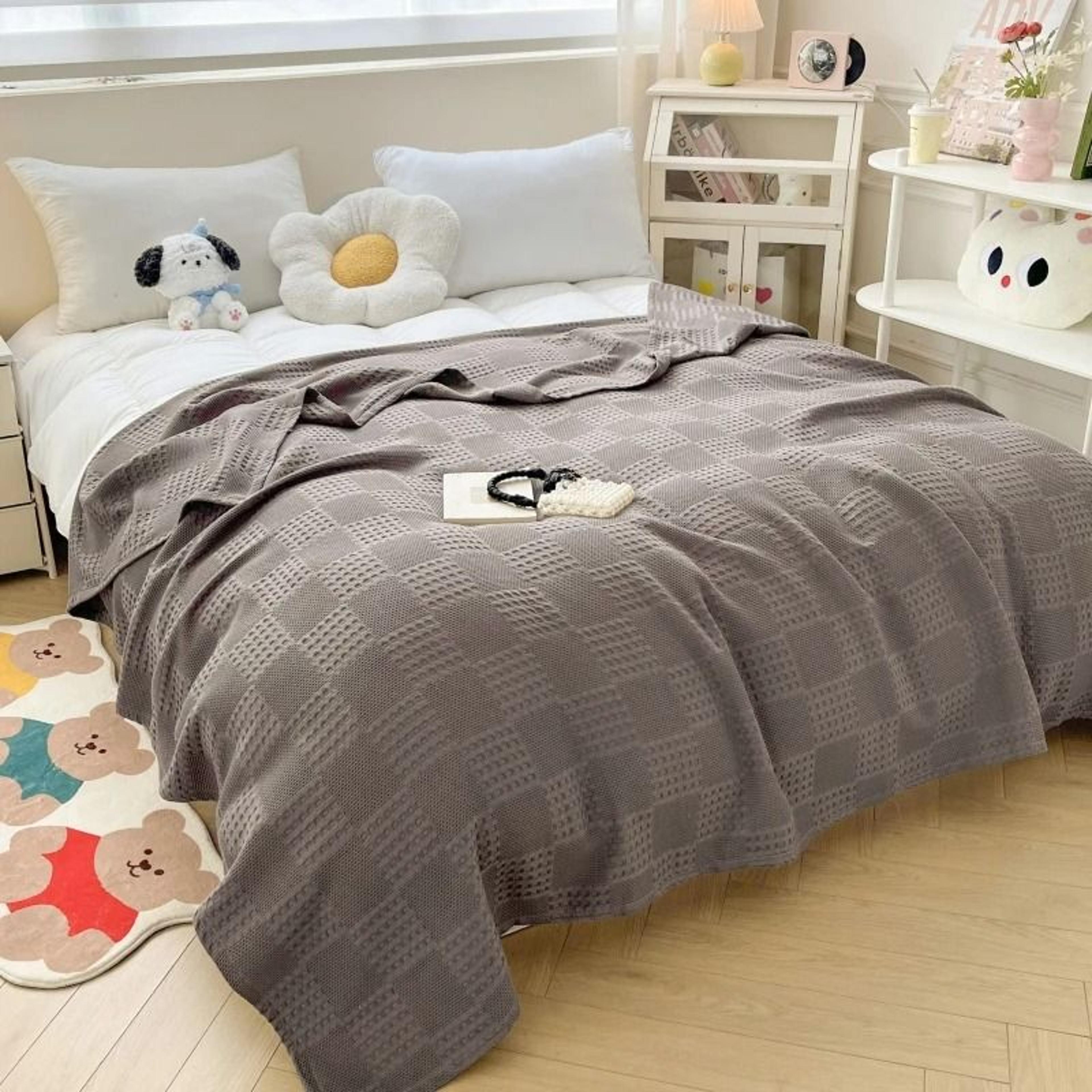 100 Pure Cotton Waffle Weave Throw Blanket Breathable AllSeason Plaid Bedspread  Sofa Cover For Twi 5