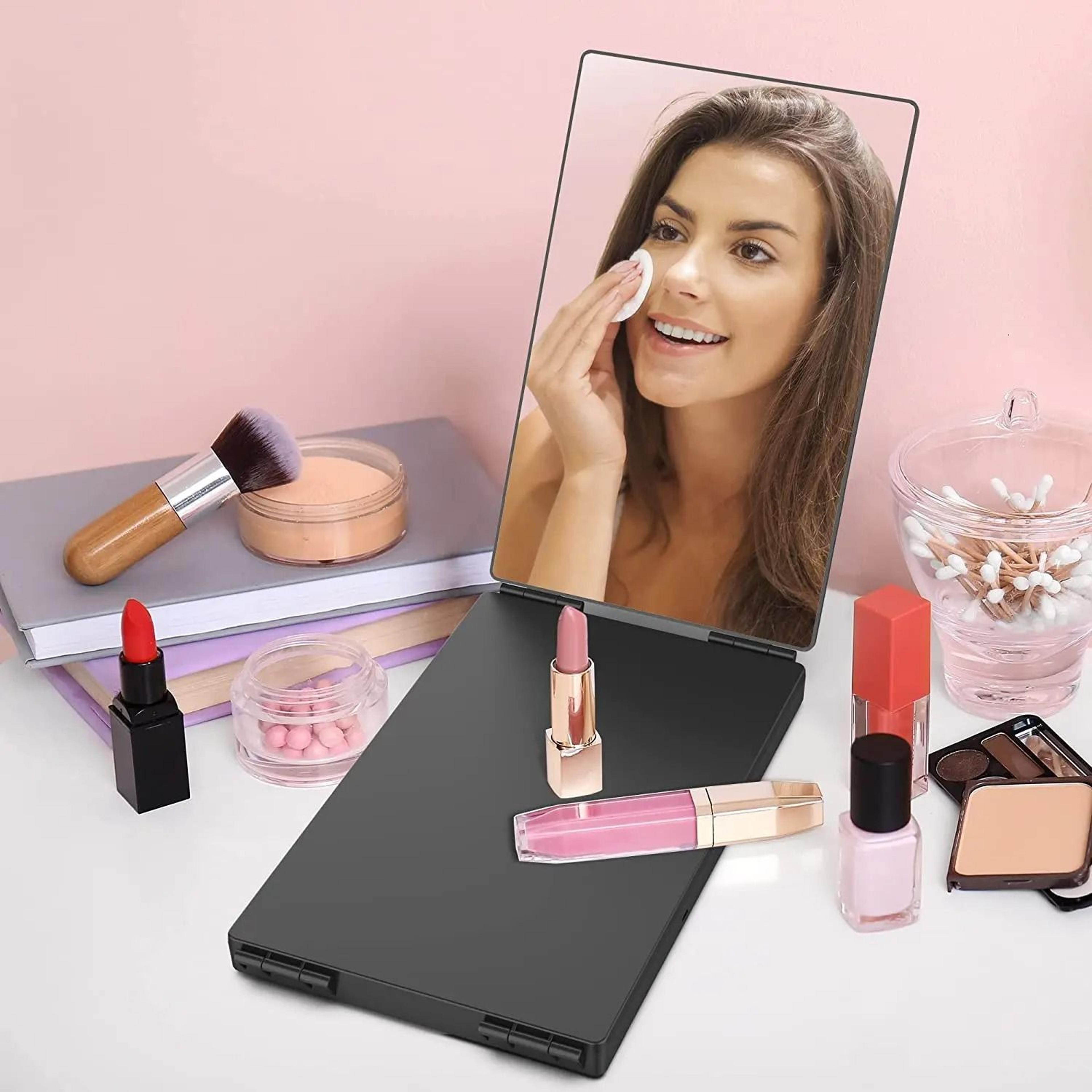 Travel 360 Trifold Vanity Mirror With Telescoping Hooks 2