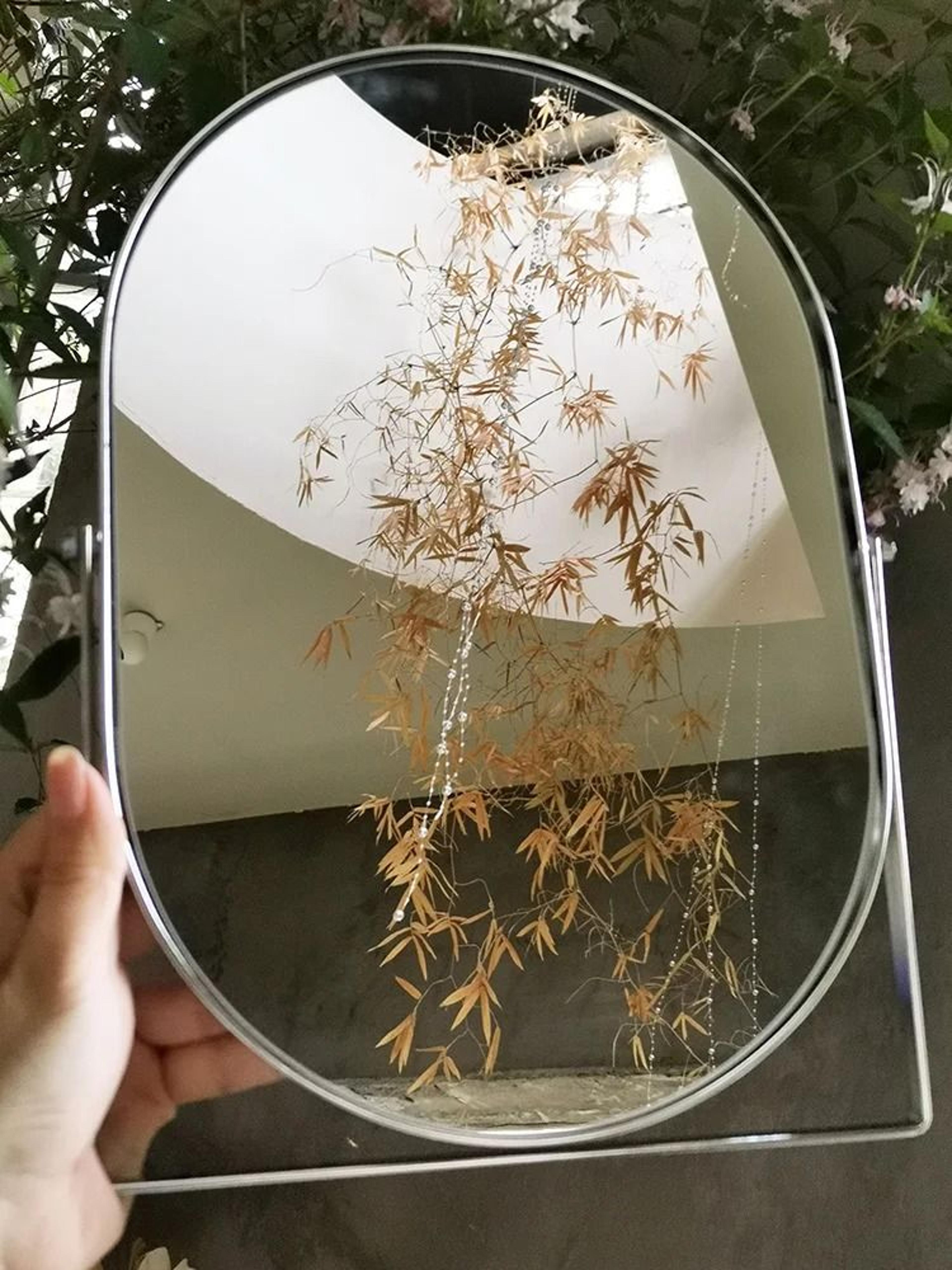 high-end luxury oval rotating metal tabletop & wall vanity mirror