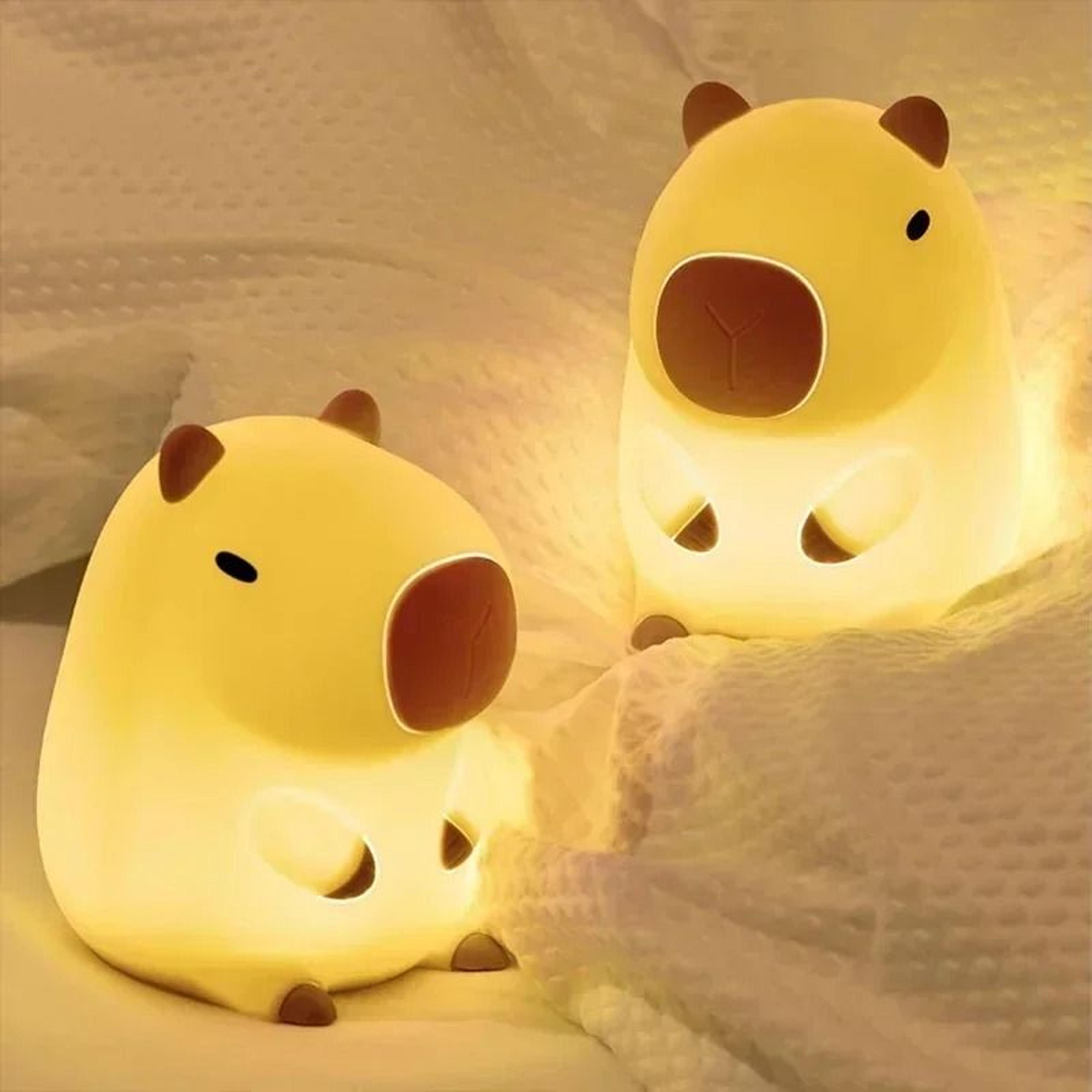 Cute Capybara Silicone LED Night Light With Touch Sensor For Bedroom  Nursery 4