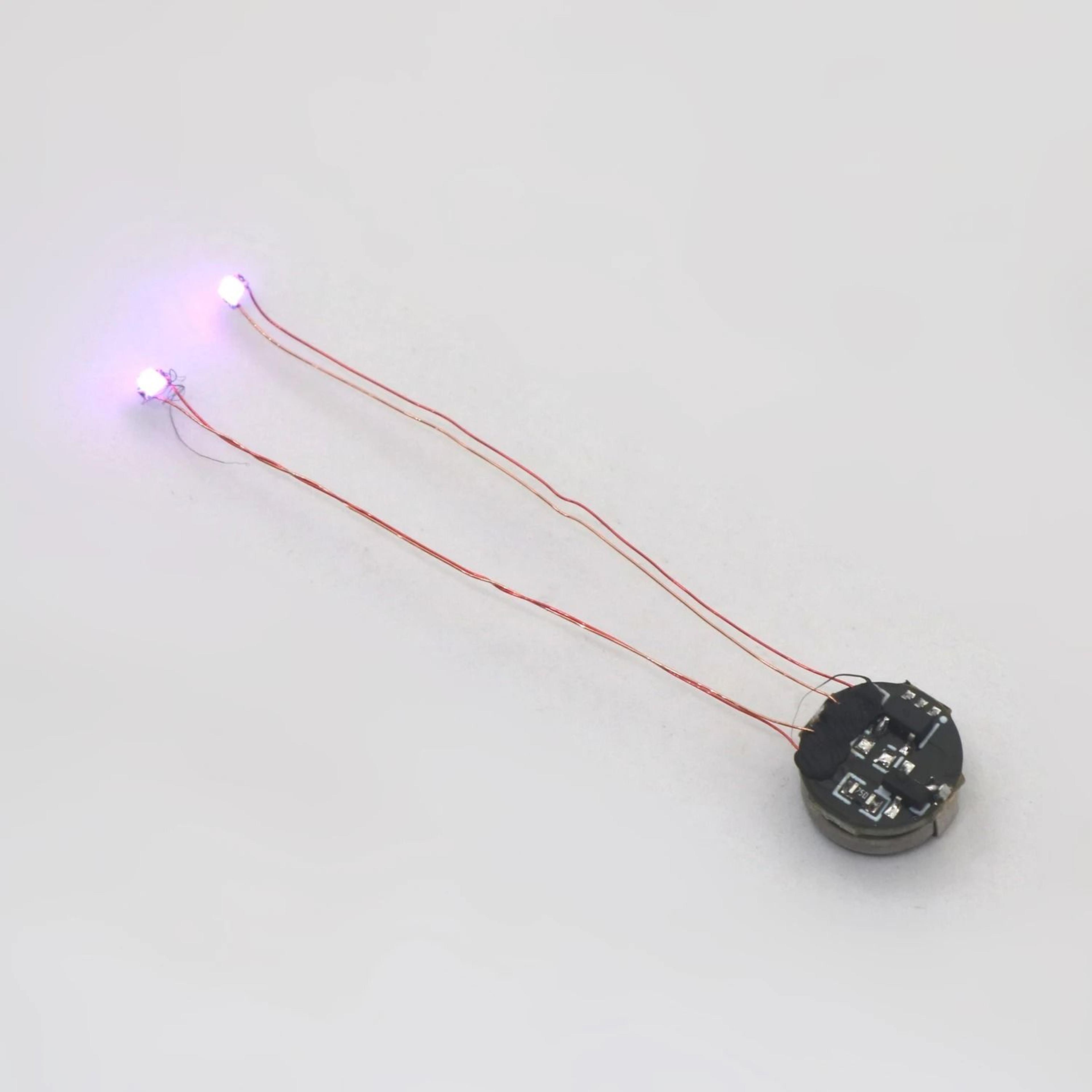 Mini 5cm Magnetic Control LED Magnetron Light BatteryOperated DIY Diorama  Gundam Lamp 2