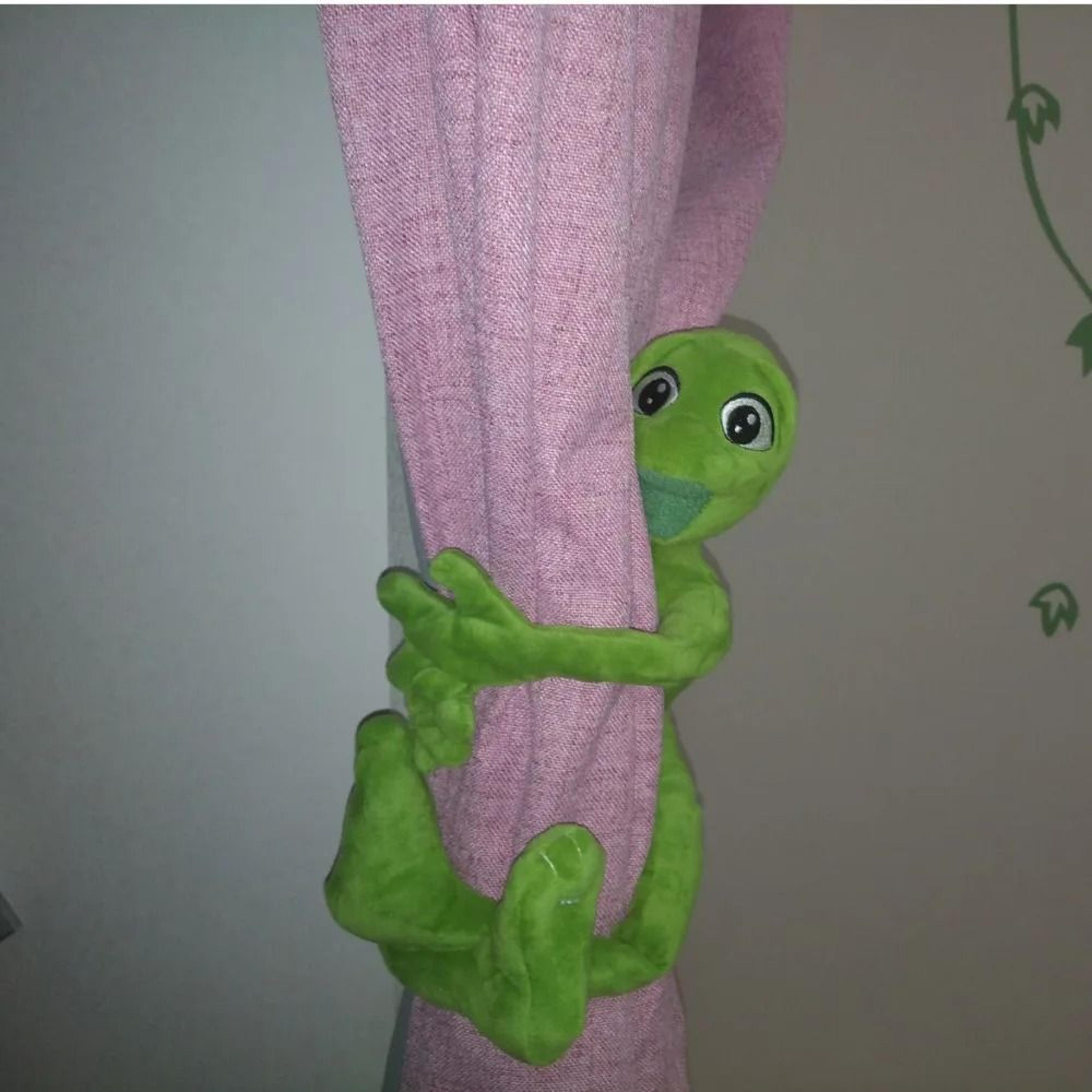 Dame Tu Cosita Martian Green Alien Plush Toy  Mobile Phone Holder 3