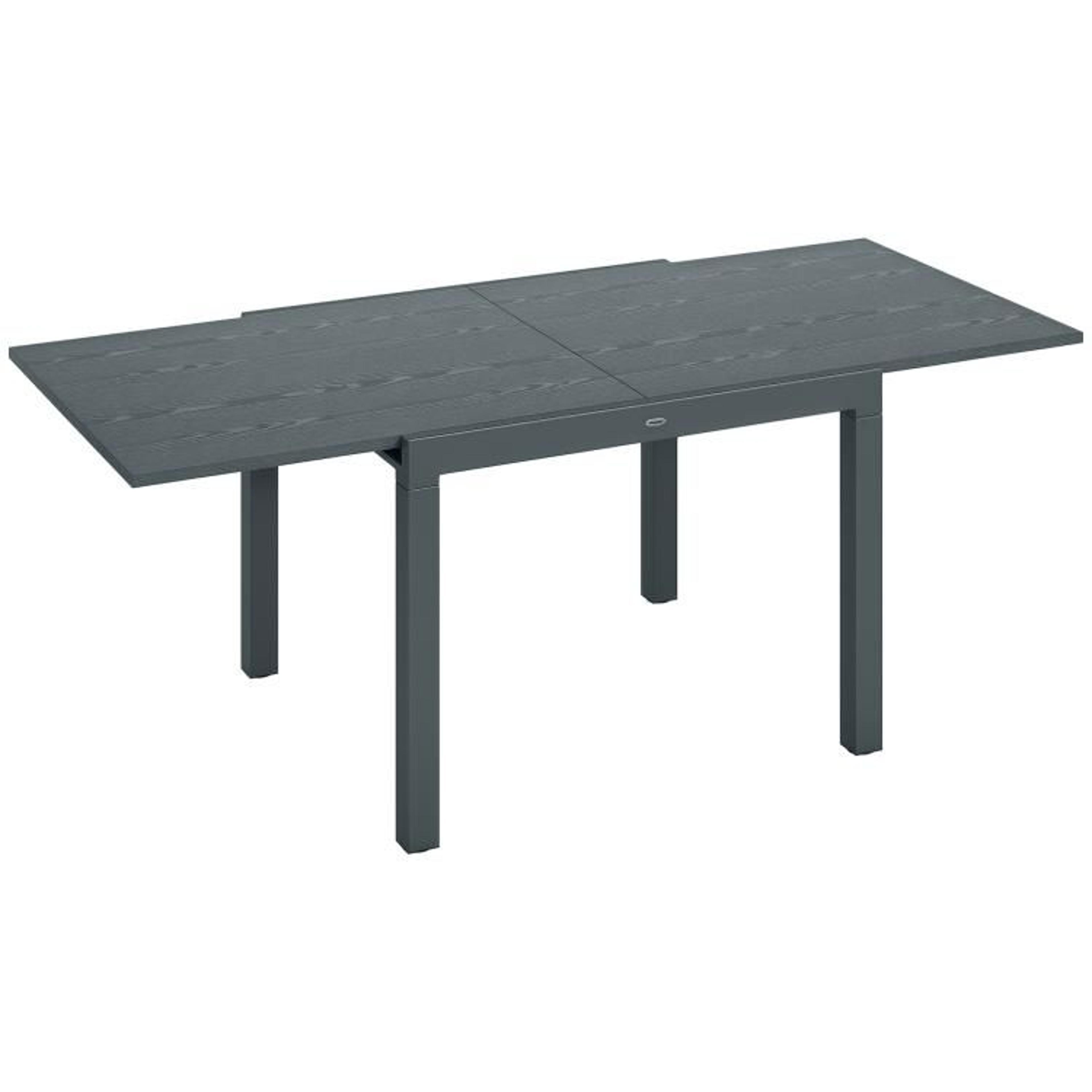 extendable outdoor patio dining table for 6–8 people with aluminum frame