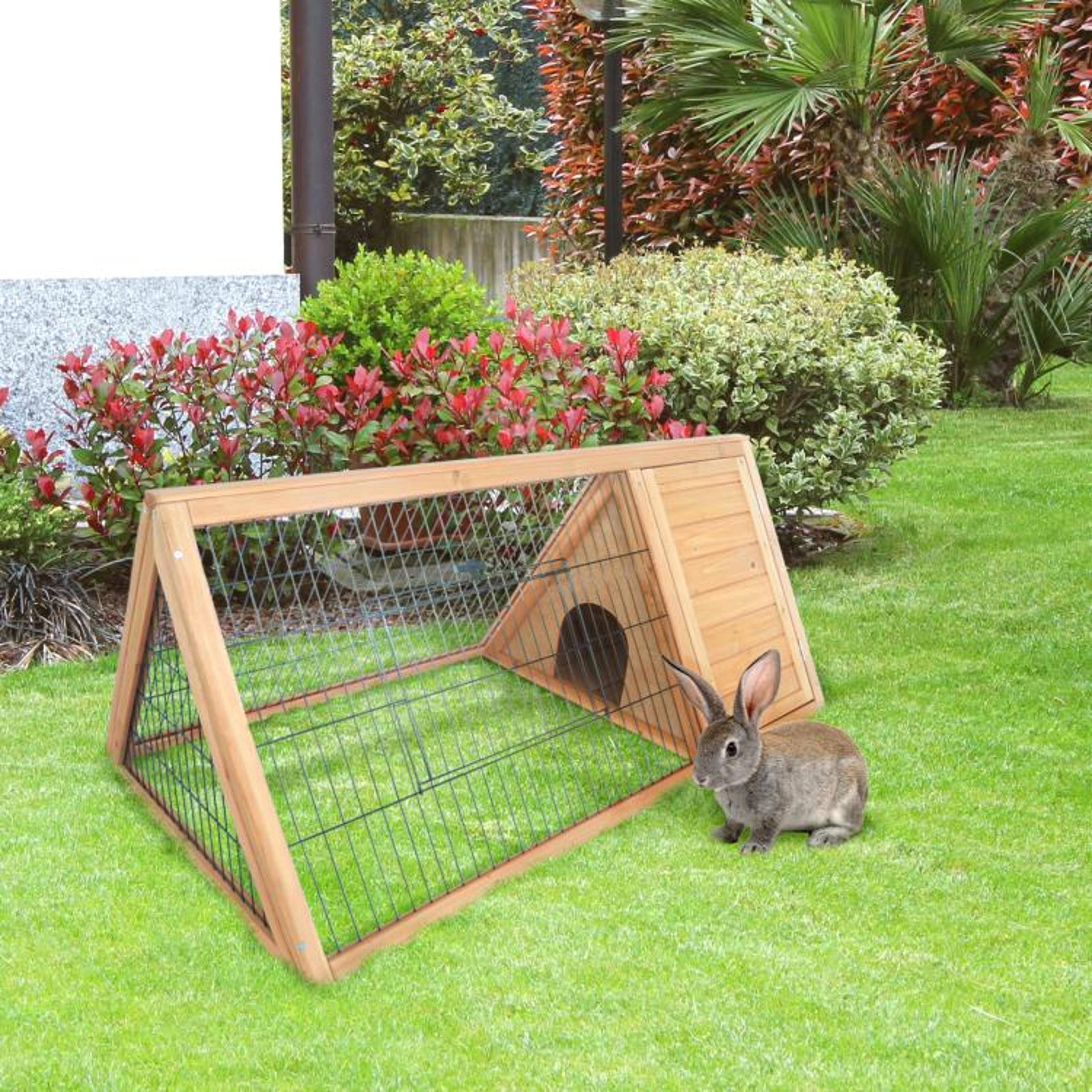 Outdoor Rabbit Hutch With Enclosed Shelter And Wire Mesh Run  Brown 3