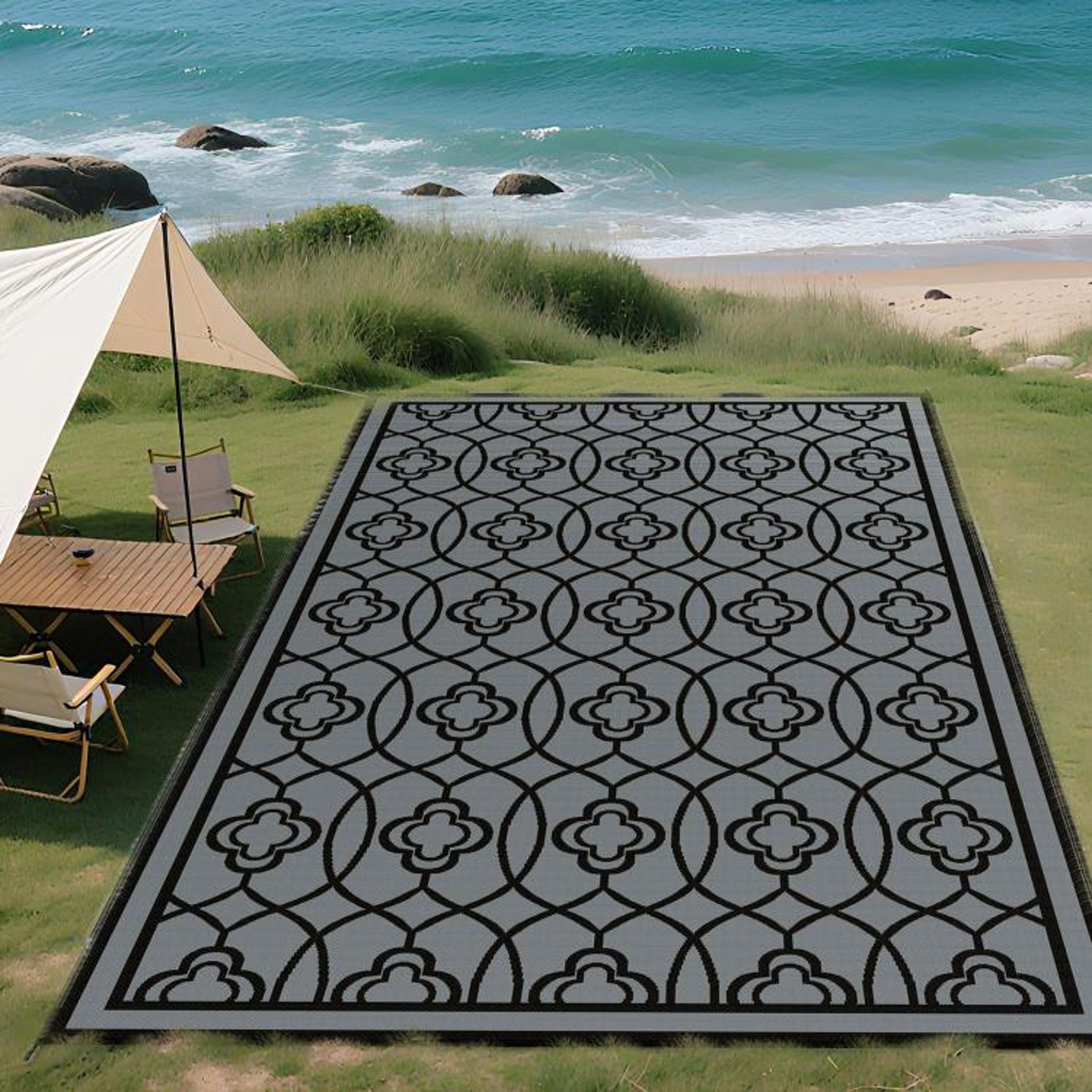Reversible Outdoor Patio Rug 9 X 18 Waterproof Black  Gray Lantern Design 1