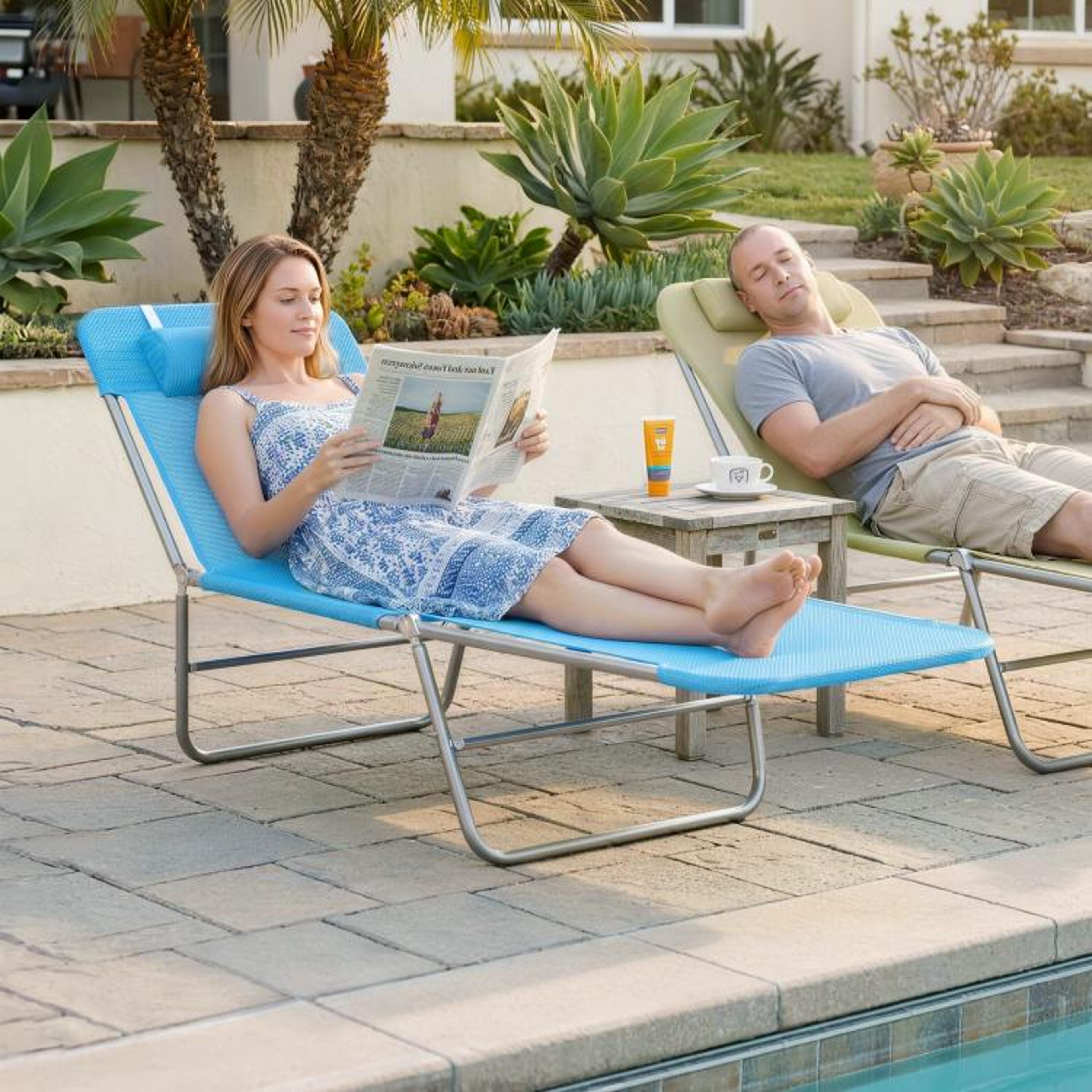 Folding Outdoor Chaise Lounge Chair With Adjustable Backrest And Pillow  Blue 2