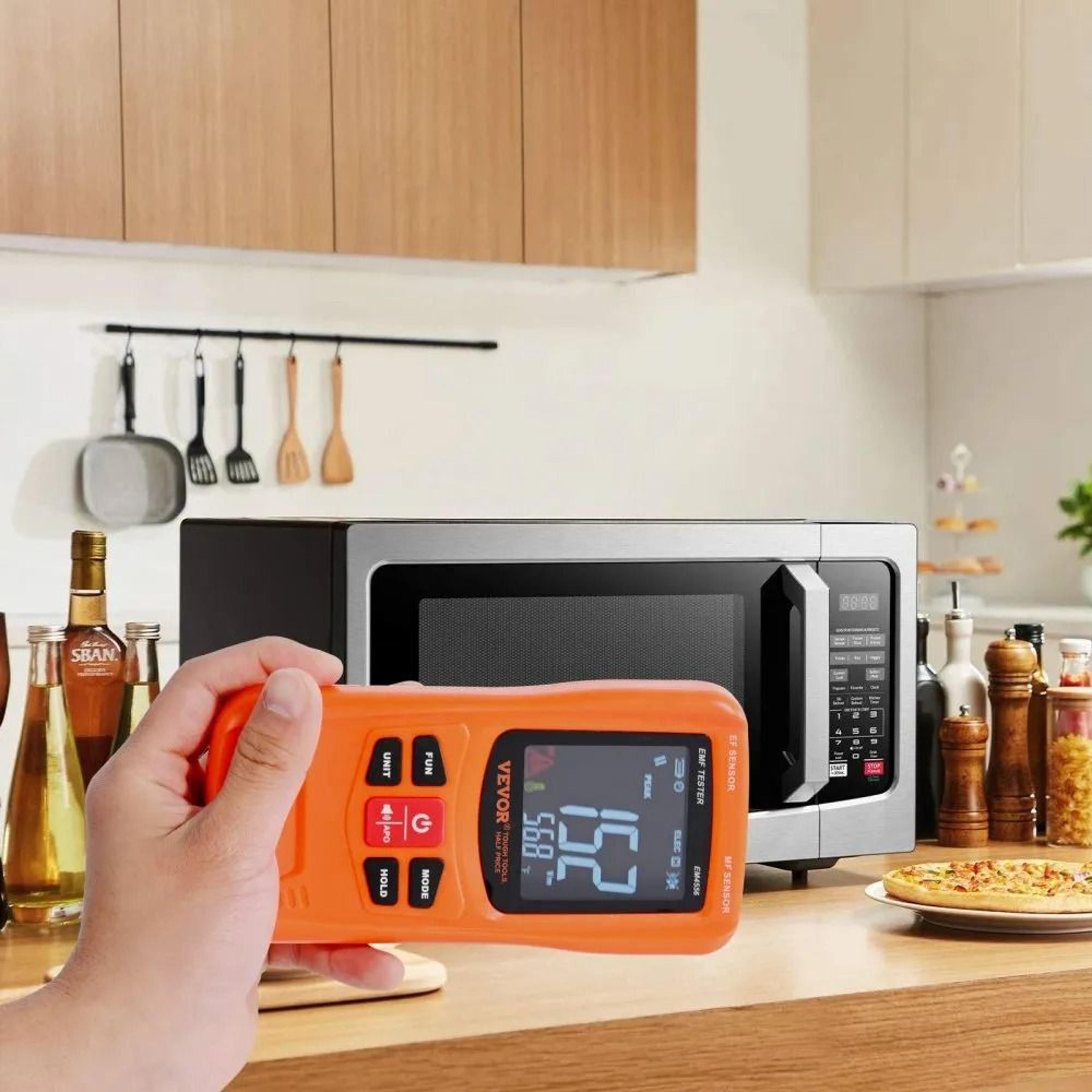 3 In 1 EMF Meter Radiation Detector With EF MF RF Testing 5Hz To 6GHz And LCD Display 6