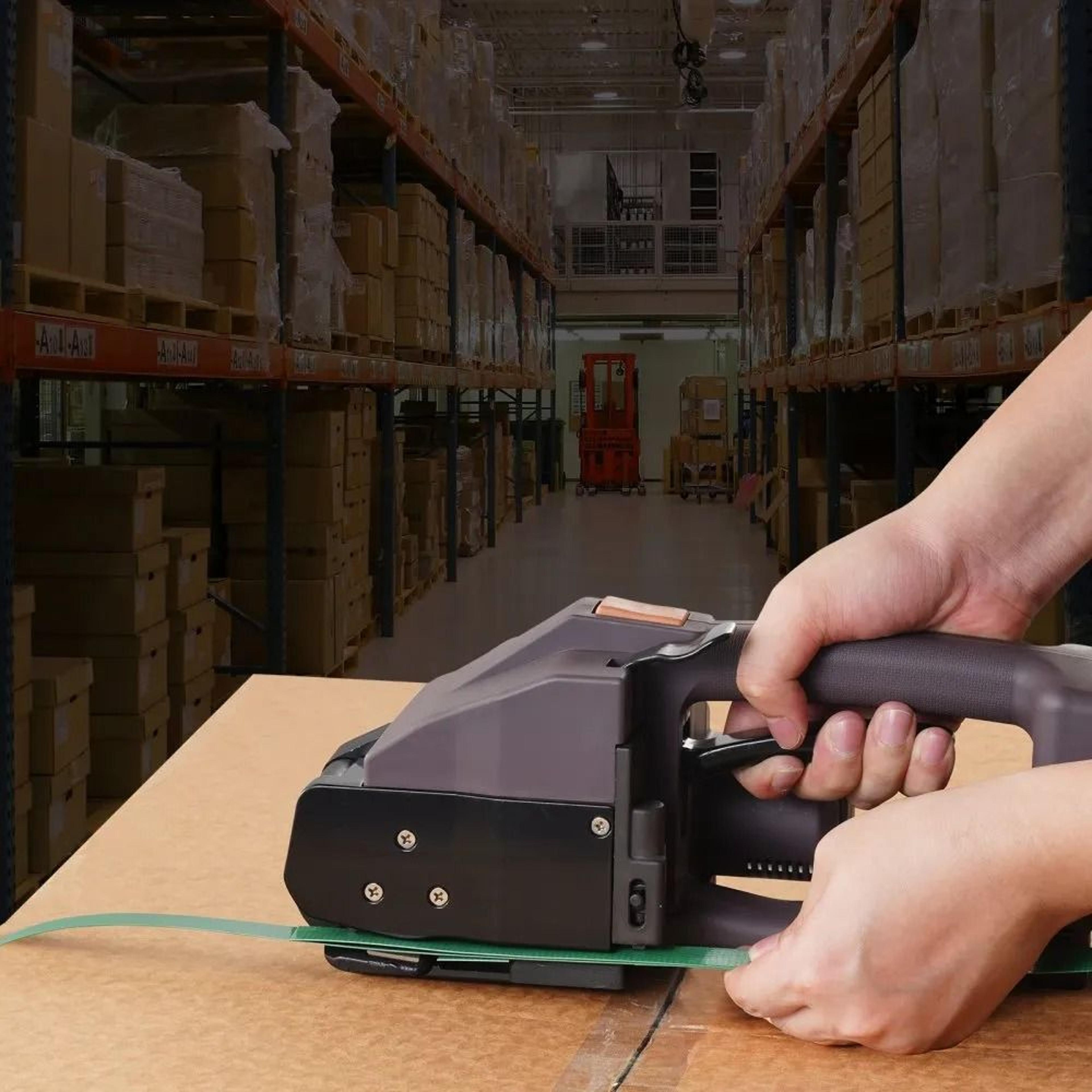 Portable Electric Strapping Machine For PP PET Packaging With Digital Display 5