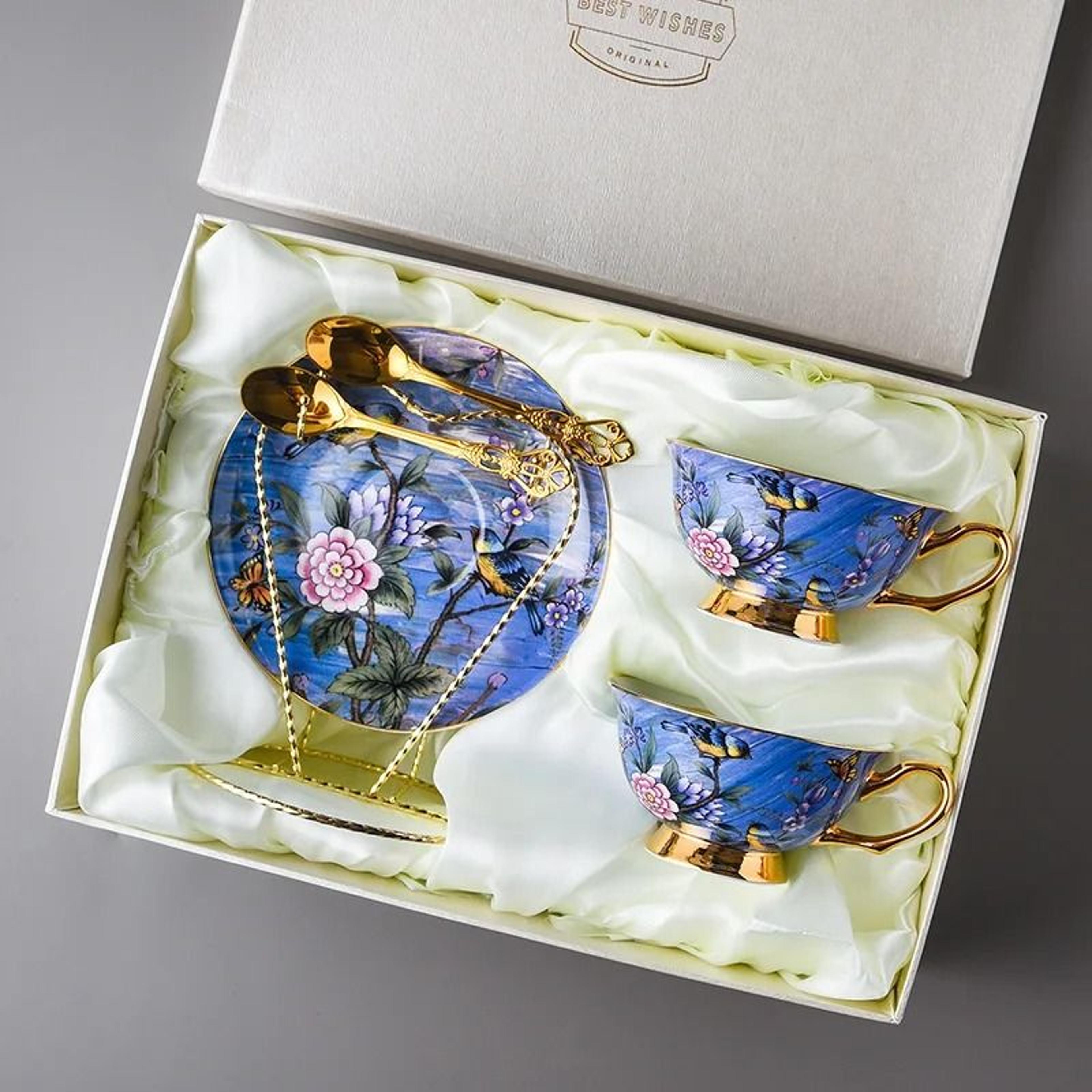 Luxury Bone China Tea And Coffee Set With Elegant Bird Design 7