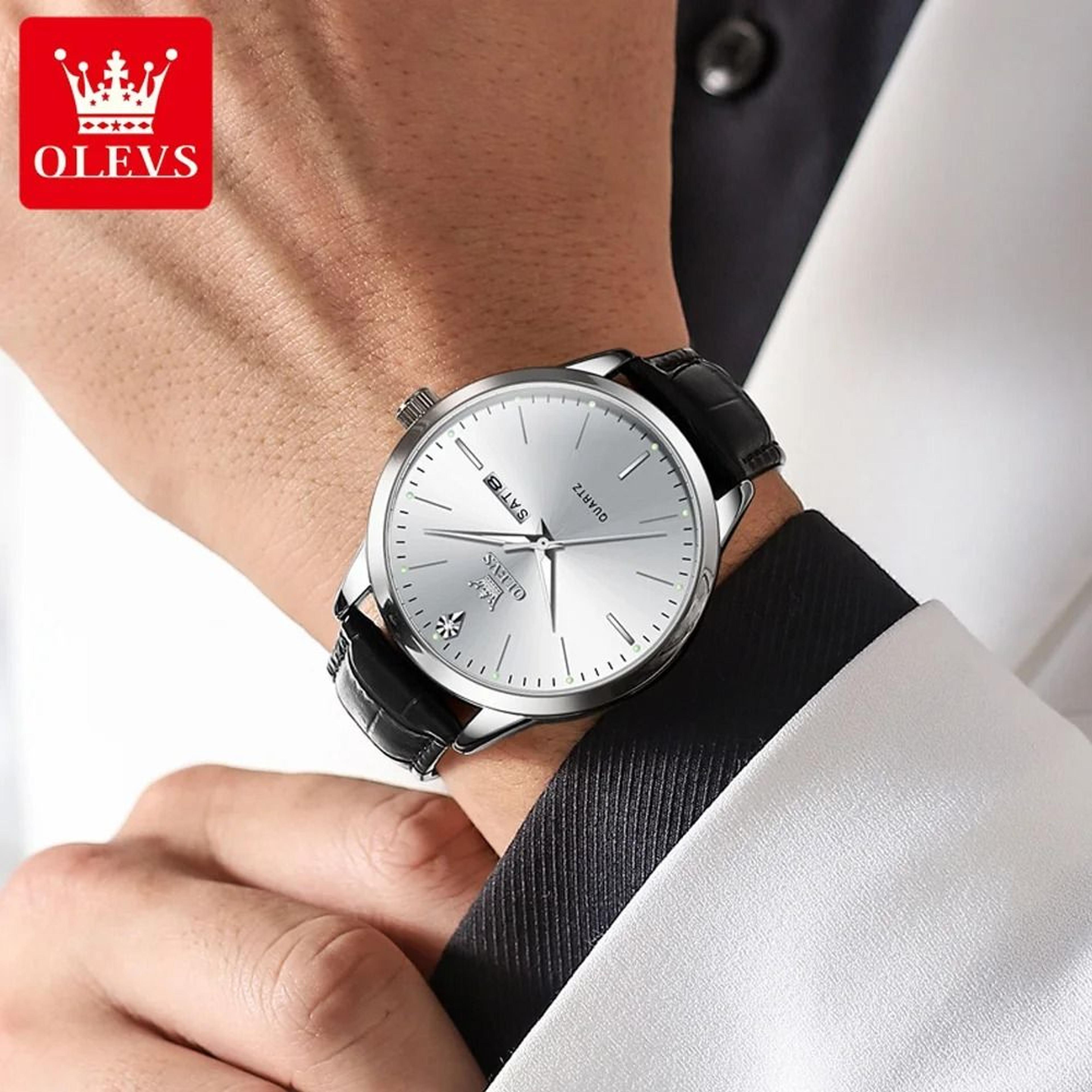 dual calendar quartz dress watch for men with luminous display