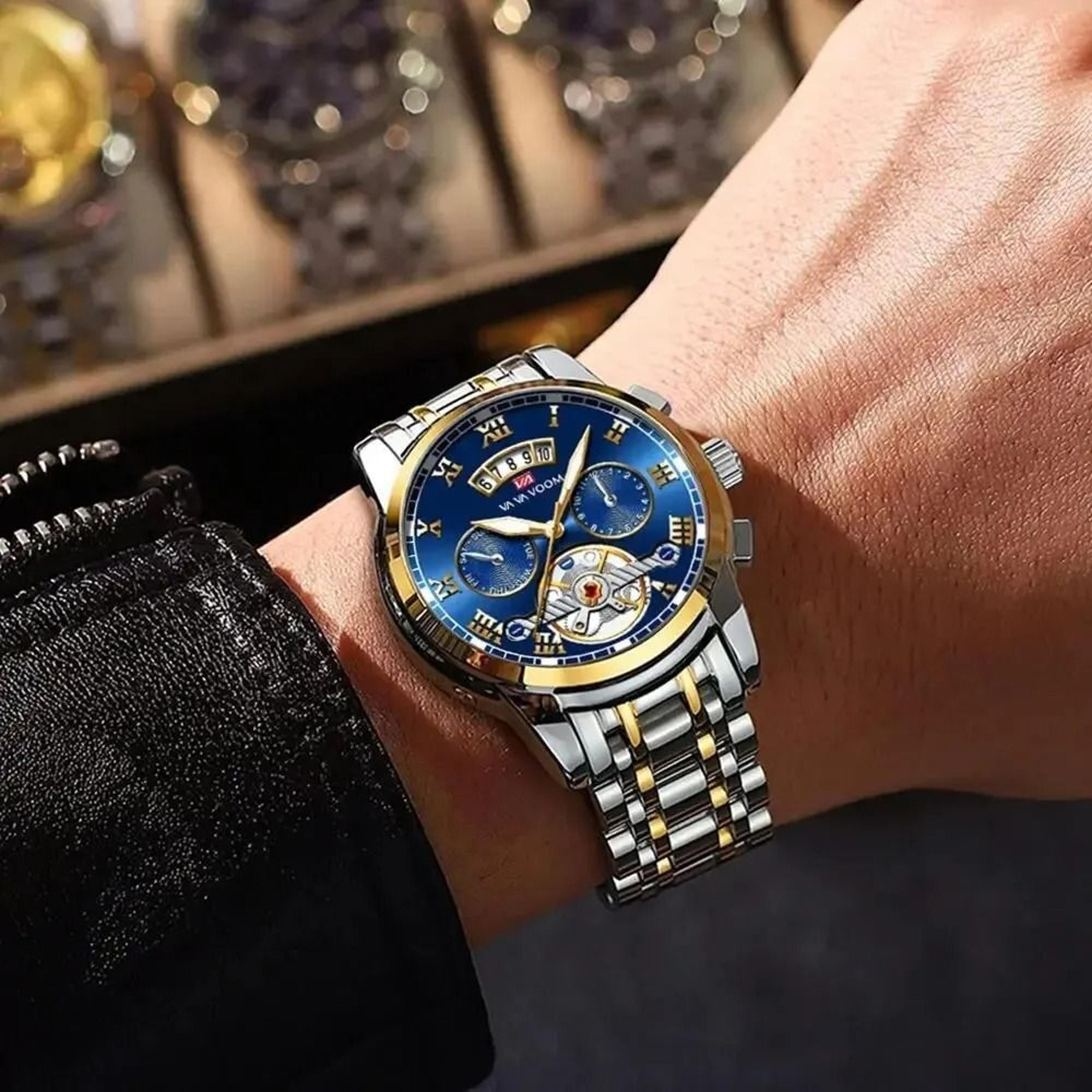 luxury stainless steel mens watch with luminescent display