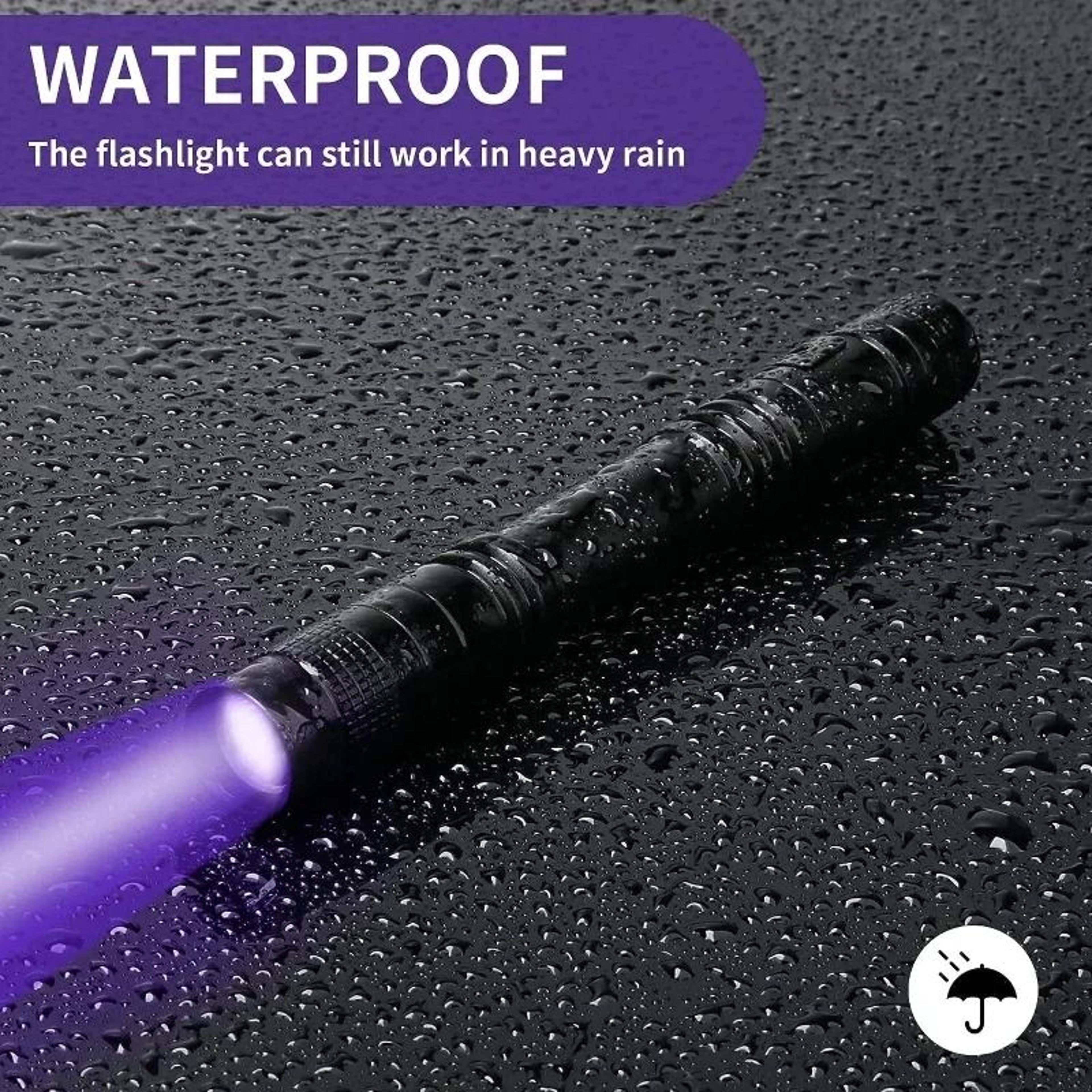 Portable 395nm UV Flashlight With Pocket Clip 2