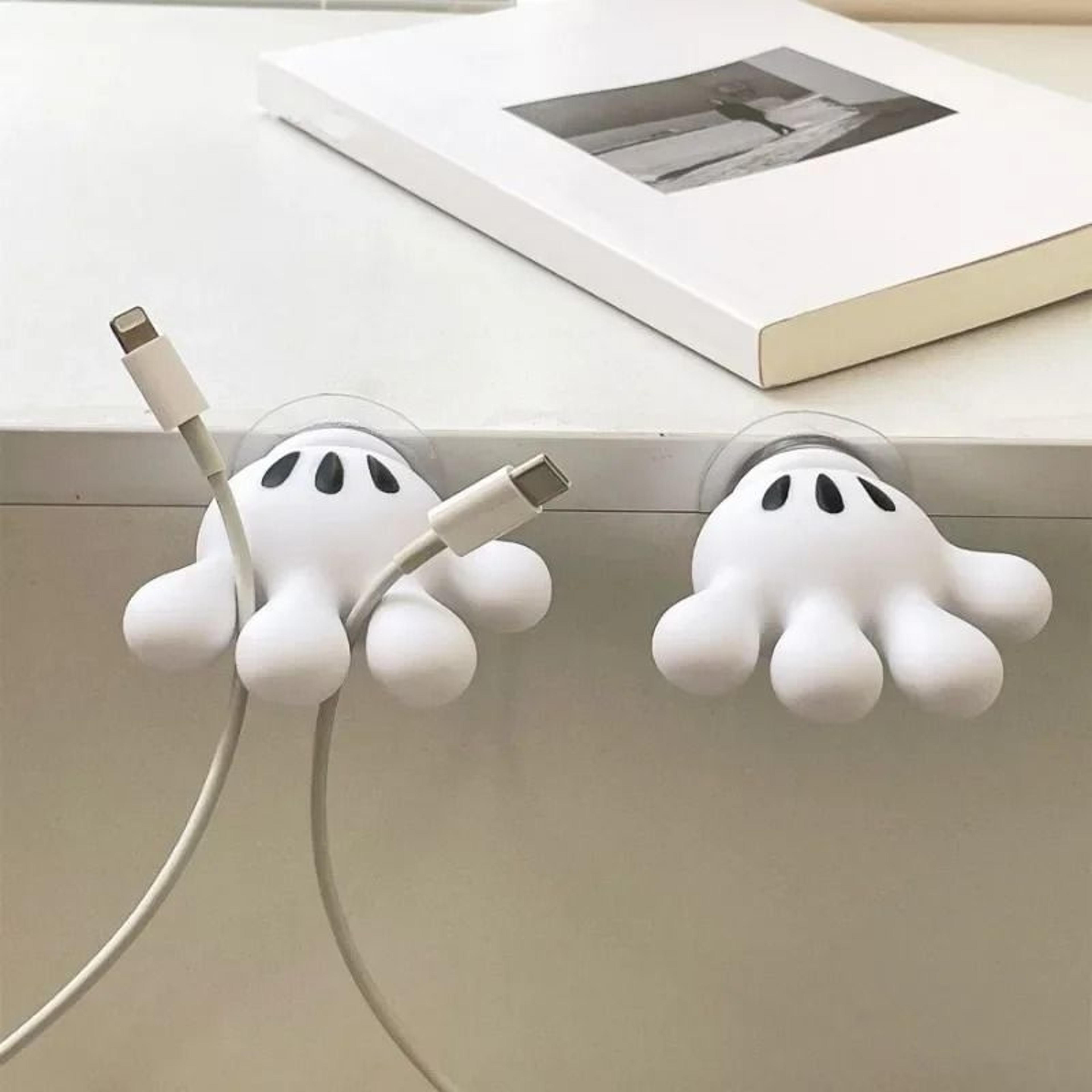 Cute Suction Toothbrush Holder With Multipurpose Hook 3