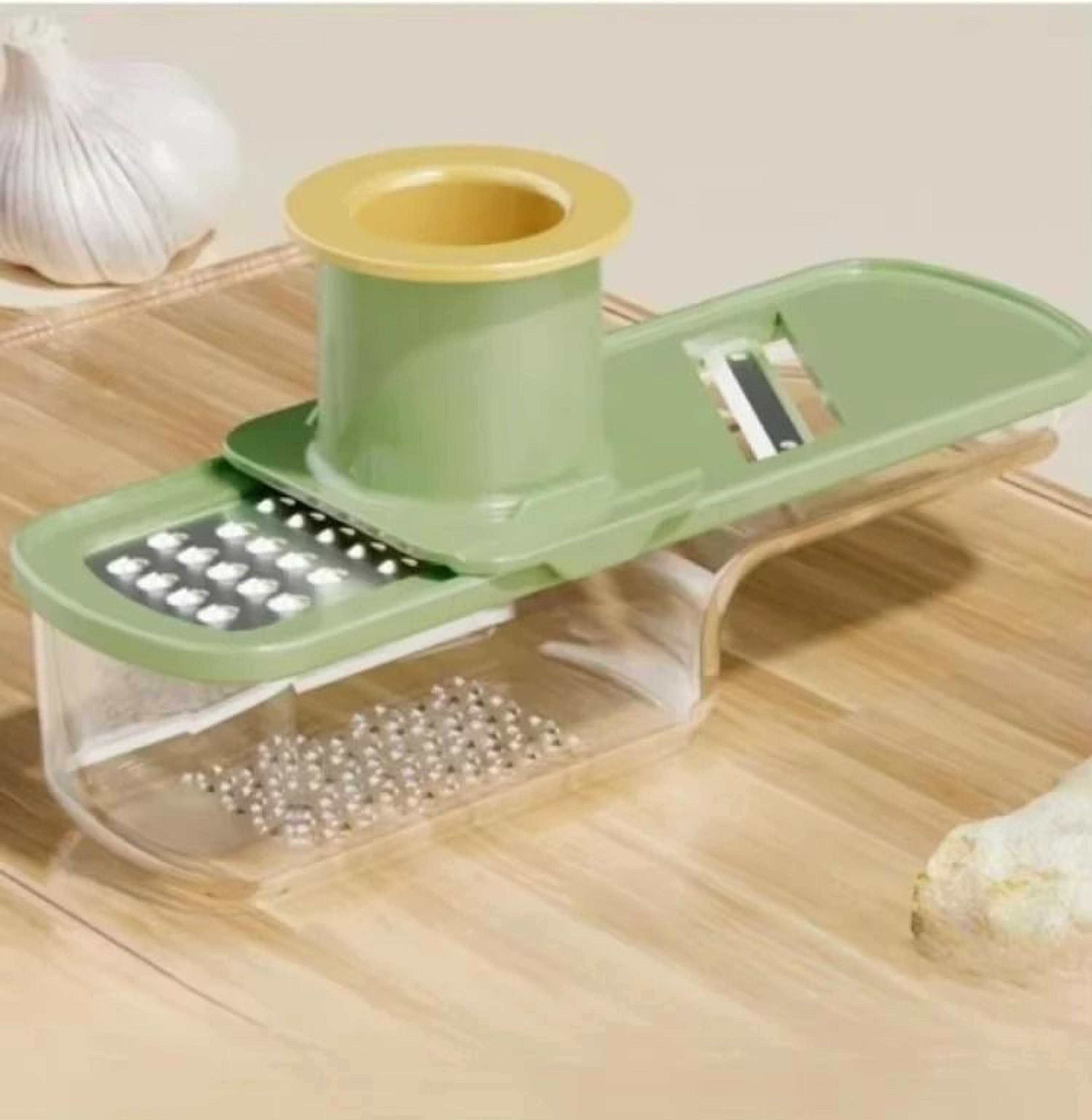 3in1 Kitchen Grinder Slicer Tool For Ginger Garlic And Vegetables 6